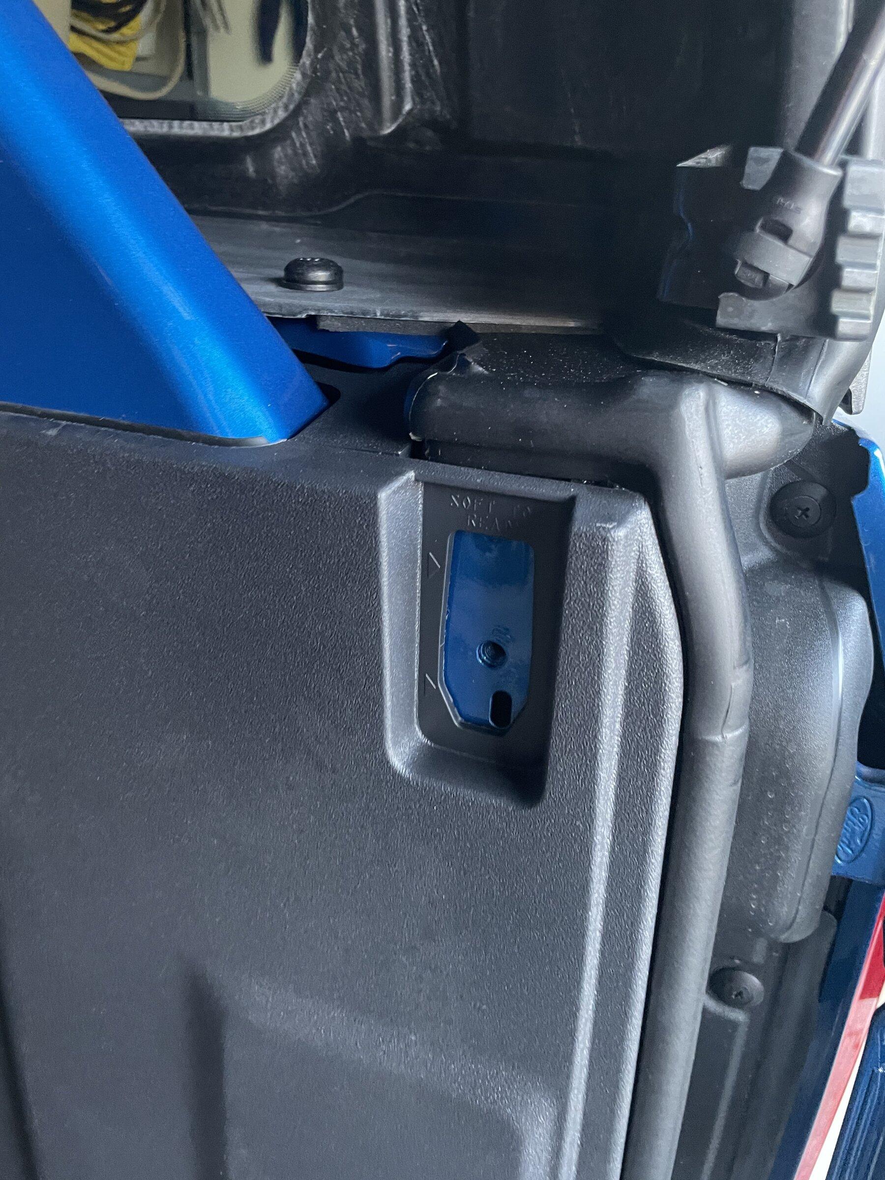 Ford Bronco 4-door Cargo Area - Missing Piece??? 9CD078D5-3E28-4E72-9385-102FE2B376DF
