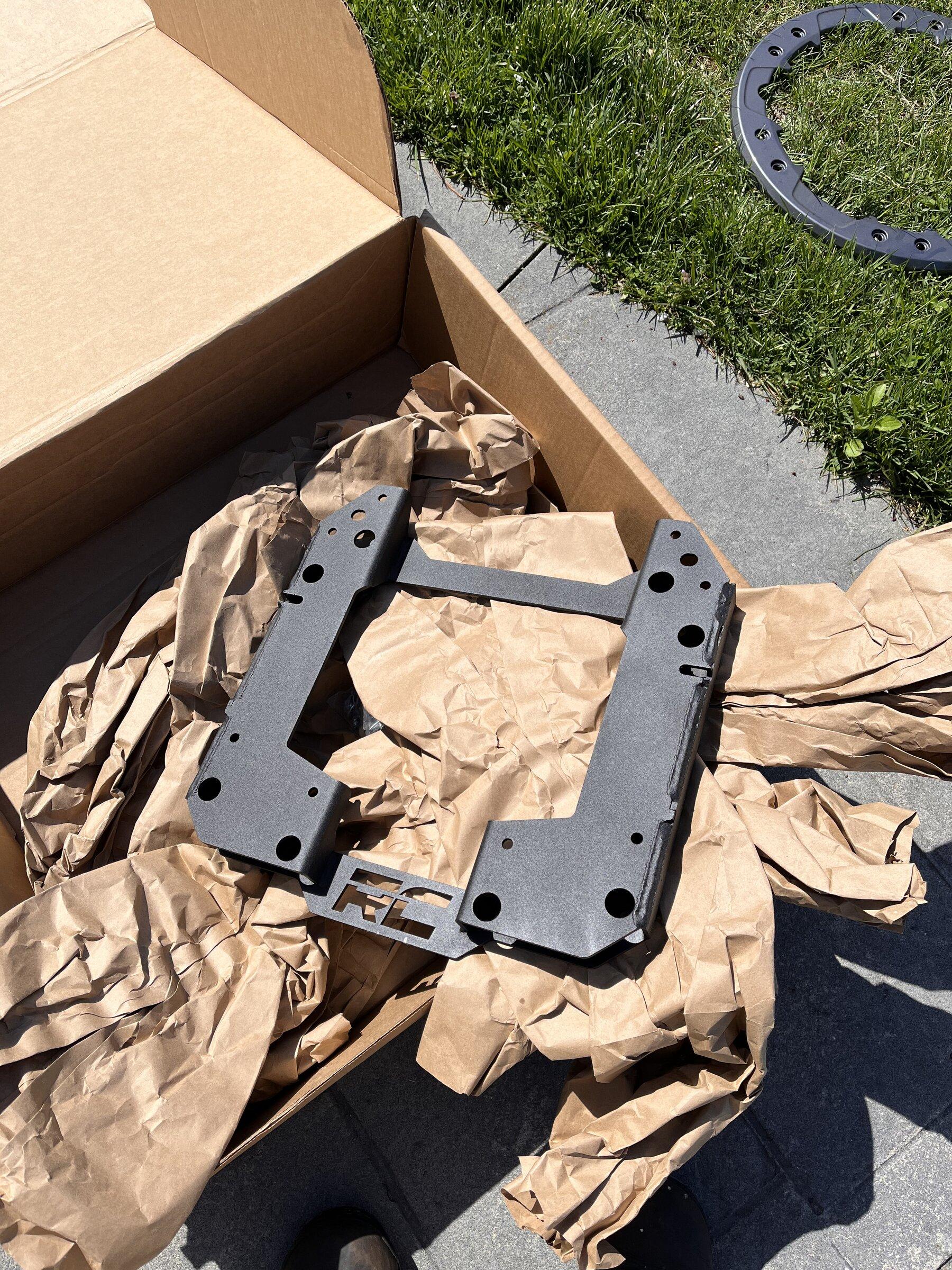 Ford Bronco Rough Country Spare Tire Relocation Bracket B27A7BF3-1231-400D-9604-F477F58F4E07