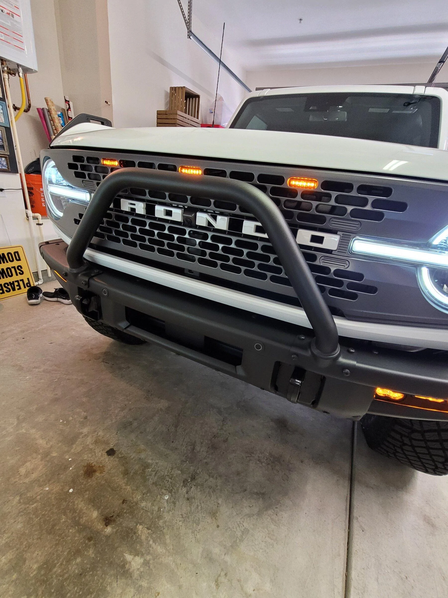 Ford Bronco Bronco LED Shop - Plug & Play LED Grille Lights 20220328_132700