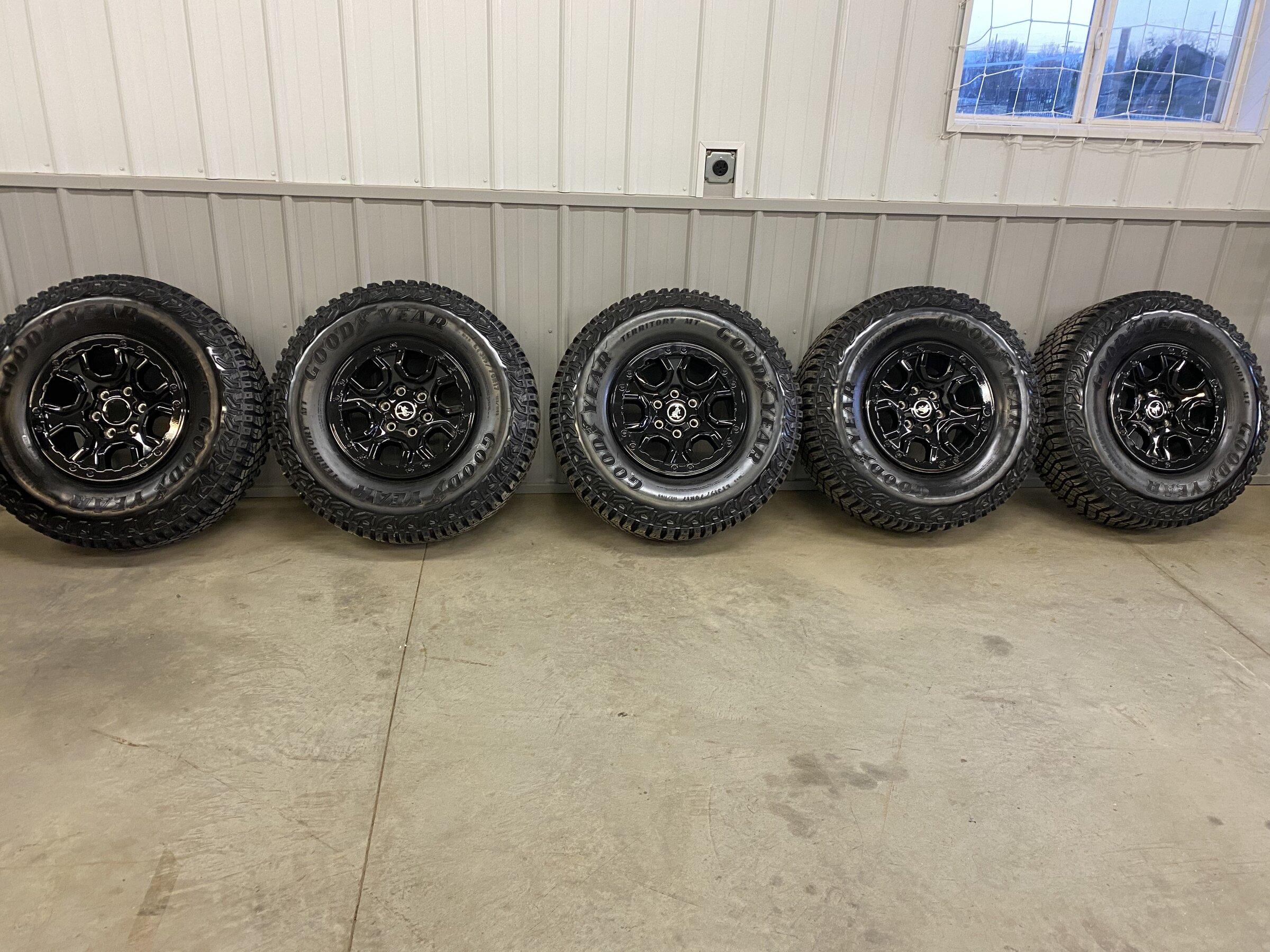 Ford Bronco Wildtrack Sasquatch Wheels and Tires 3637F990-A01C-4B91-BA31-468A4434A512