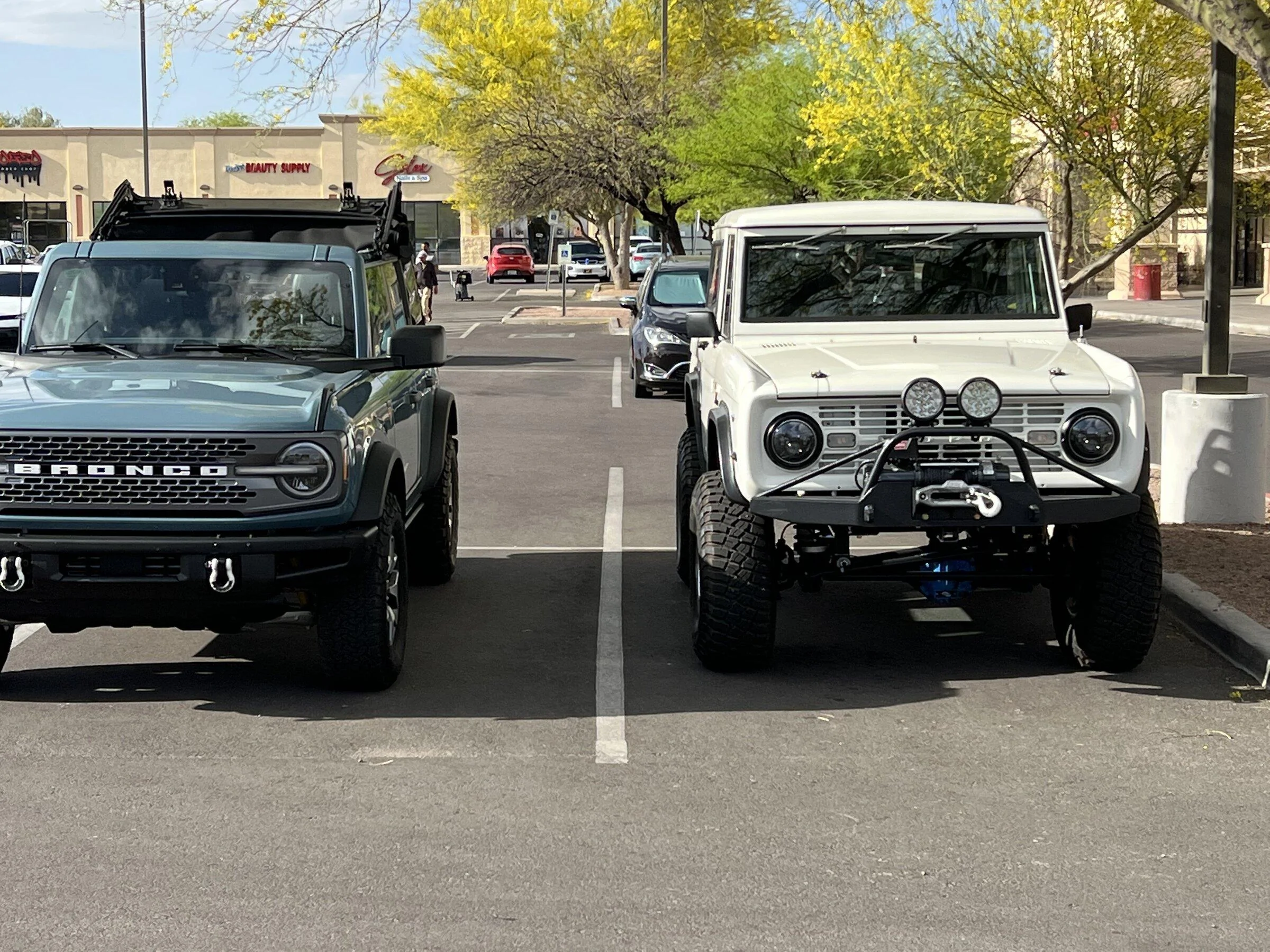 Ford Bronco Post Your Topless Broncos 8357F8E3-24B8-472E-94E6-7AFD52807CAA
