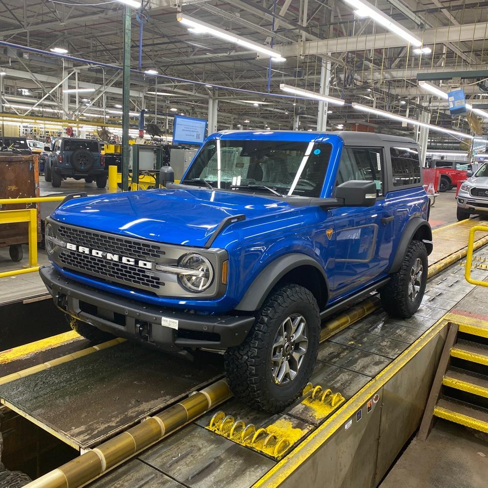 Ford Bronco 2-door is huge constraint C0CEEA9F-EE9E-40ED-B368-528851A87F5A