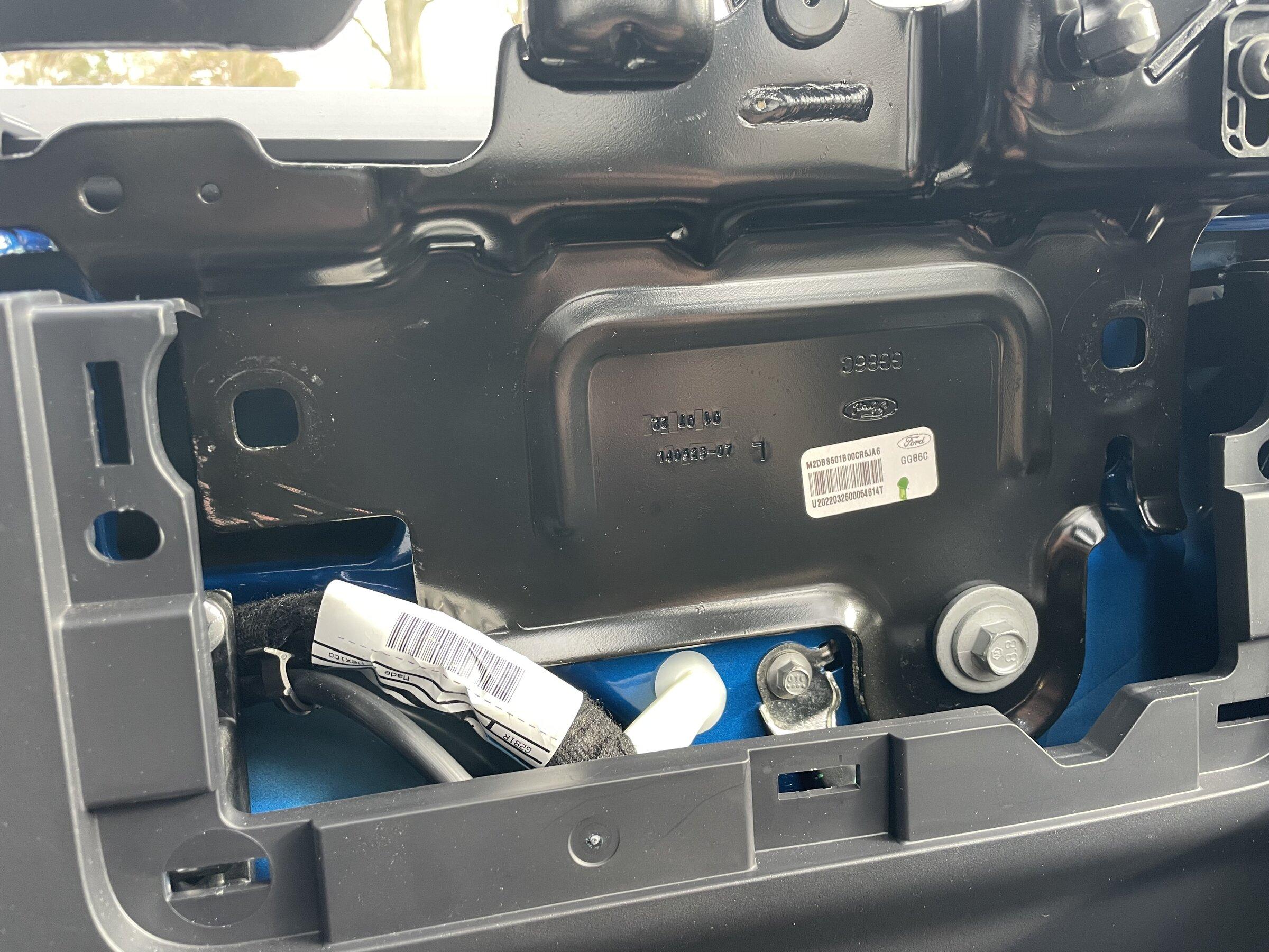 Ford Bronco Install 2022 soft top on a 2021 66E32B1C-A425-4F38-9EDA-B37247E96582