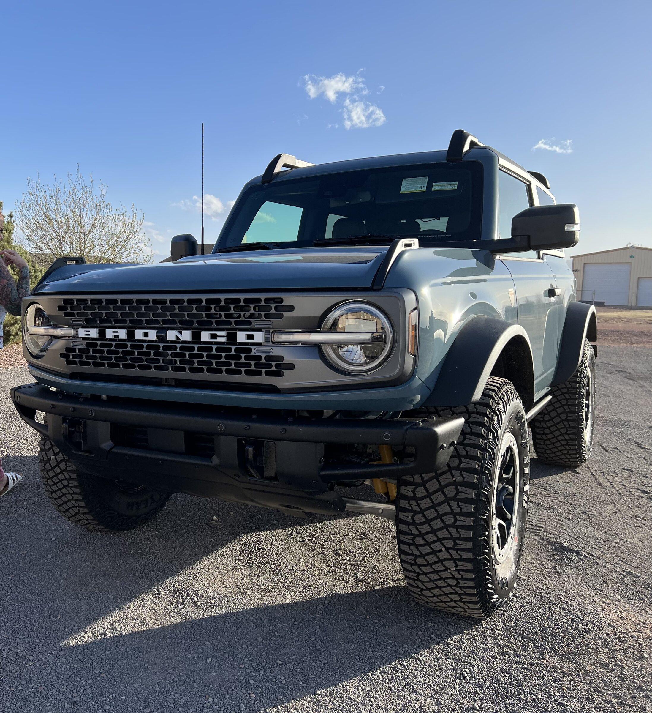Ford Bronco AREA 51 Bronco Club 038BFE29-1E52-4585-80E0-9AE6B4DF7EF0