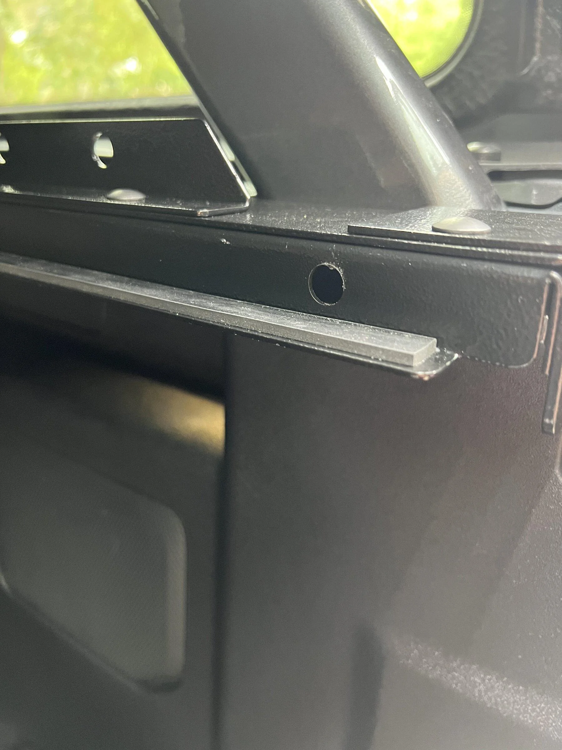 Ford Bronco Bronco Slipstream Security Enclosure C05114EF-3601-49A7-BC29-693B21D46417