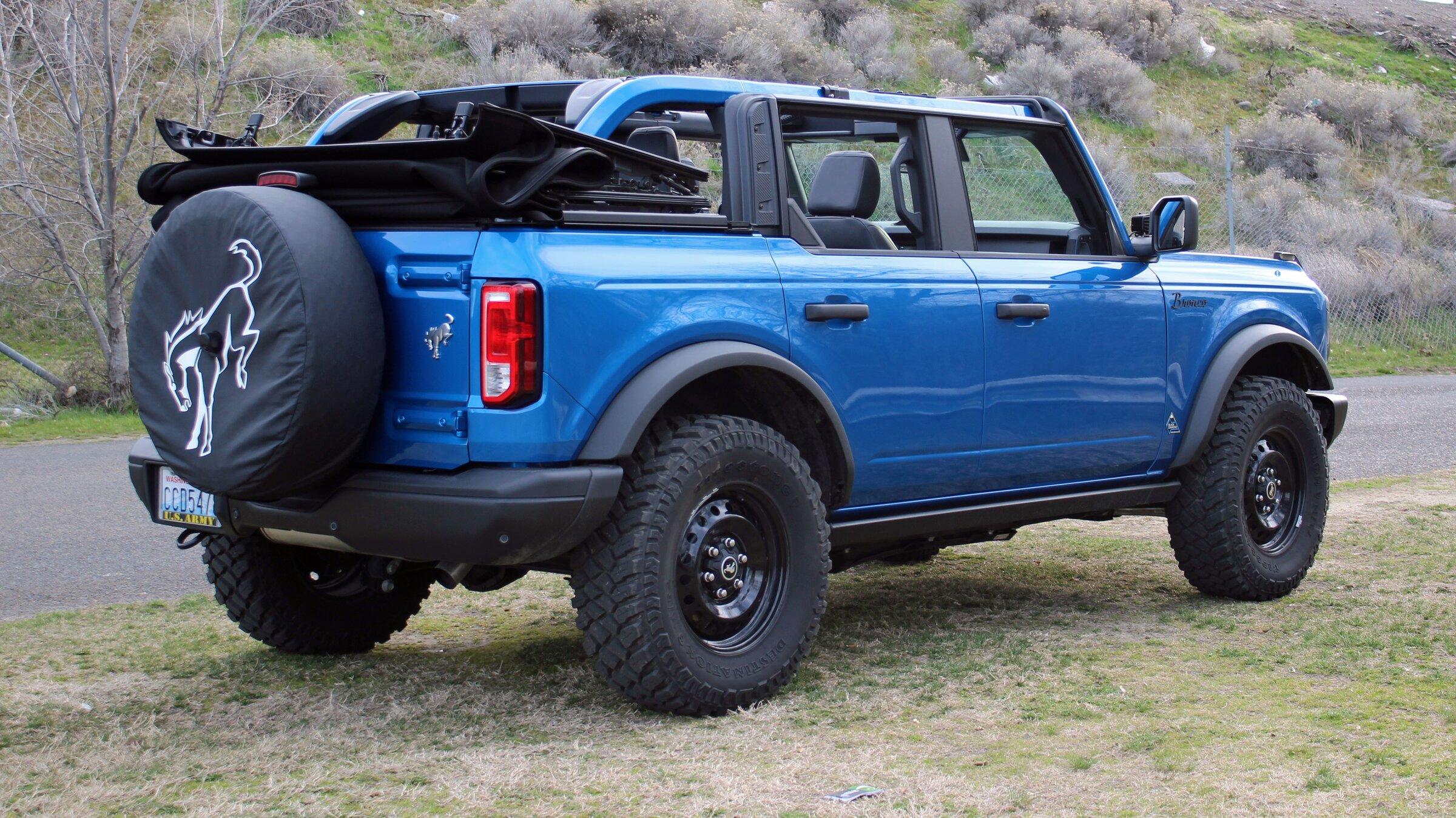 Ford Bronco VELOCITY BLUE Bronco Club top down 2