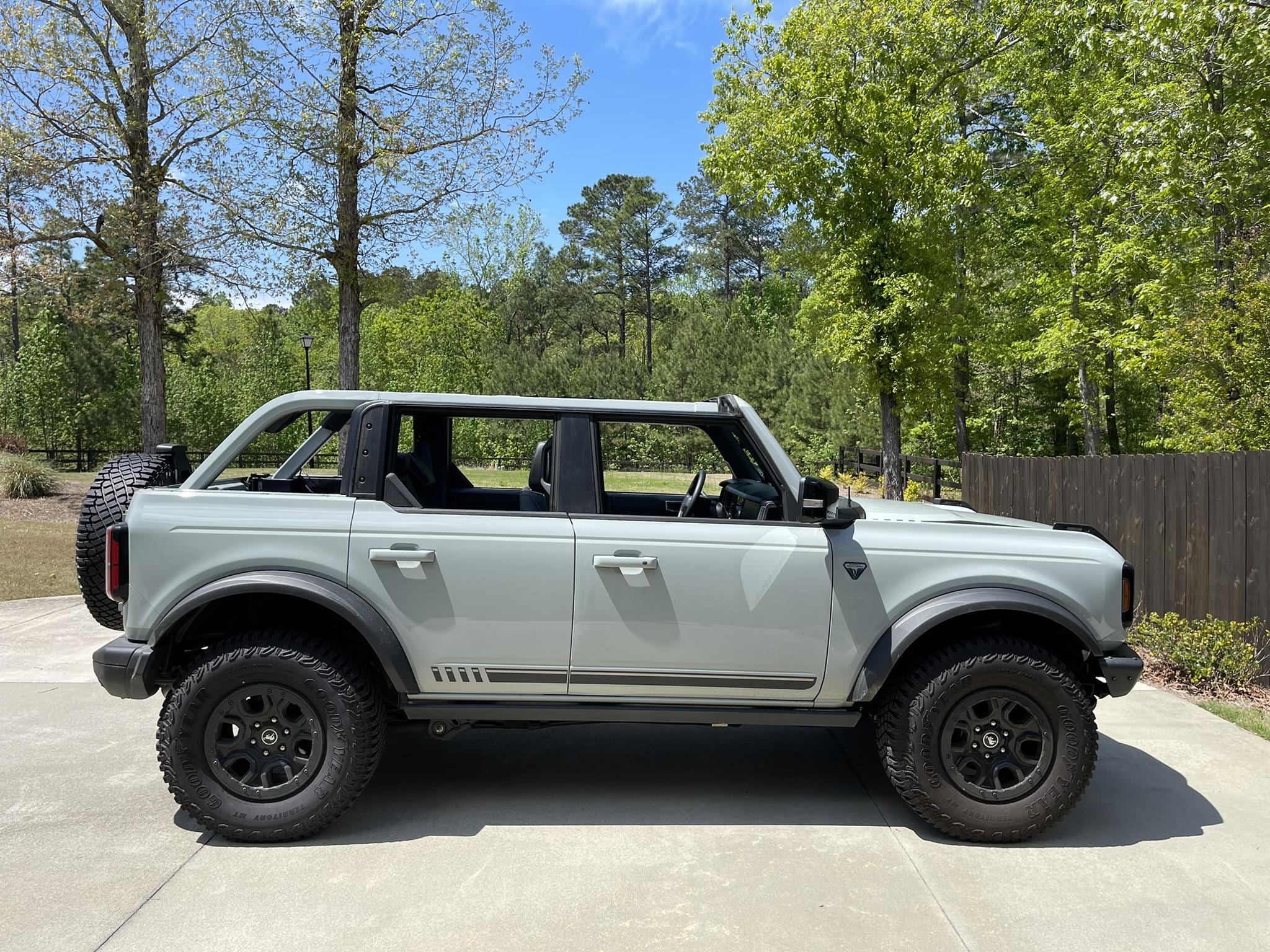 Ford Bronco Post Your Topless Broncos 01D7247E-8295-452B-86B8-0744212A5AF3