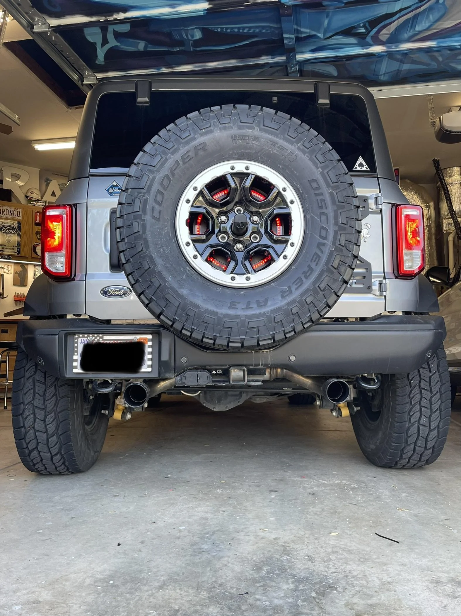 Ford Bronco NEW - Flowmaster Exhaust Systems IMG_3539