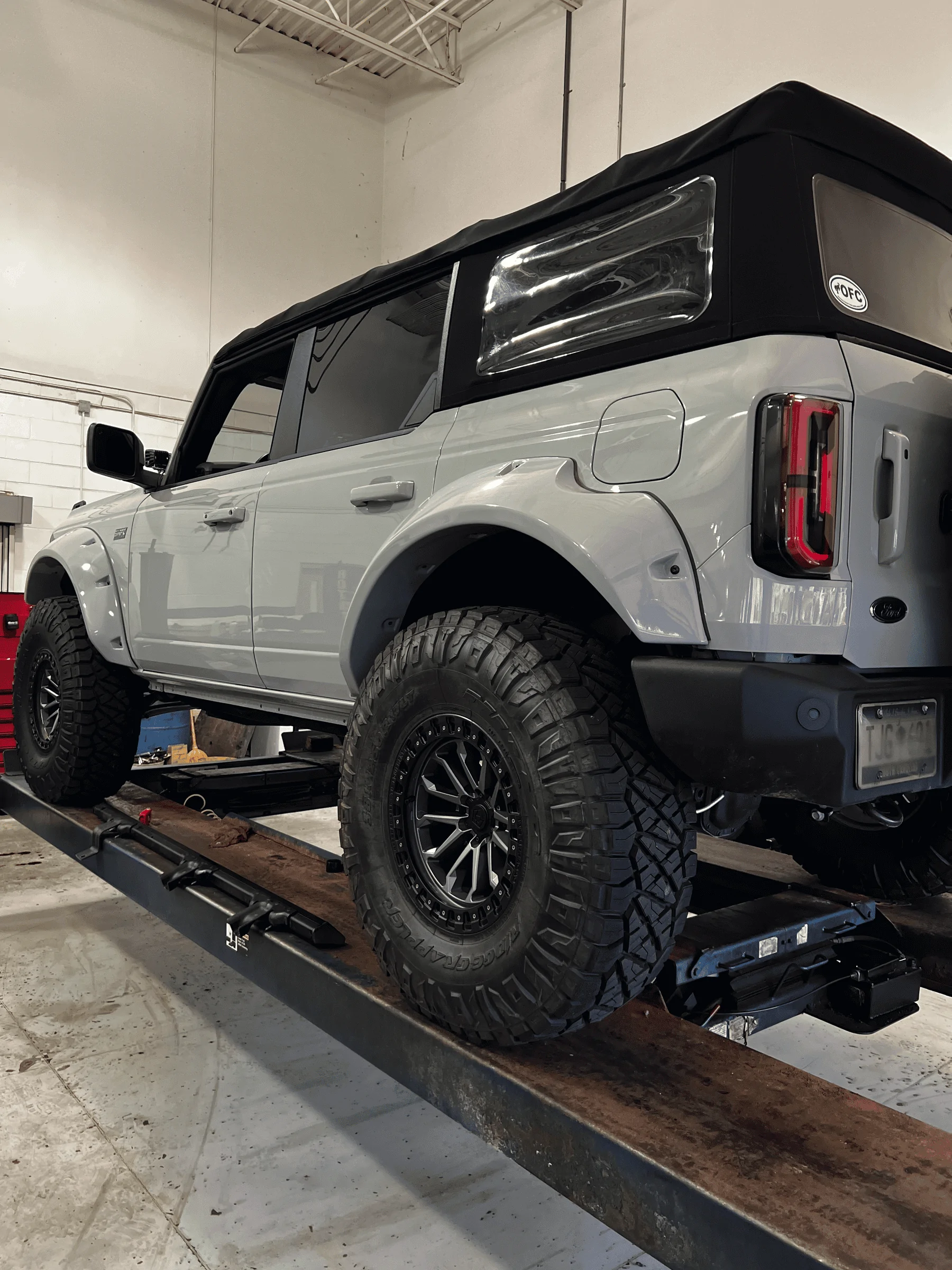 Ford Bronco Paintable Fender Flares by Bushwacker fender - 1