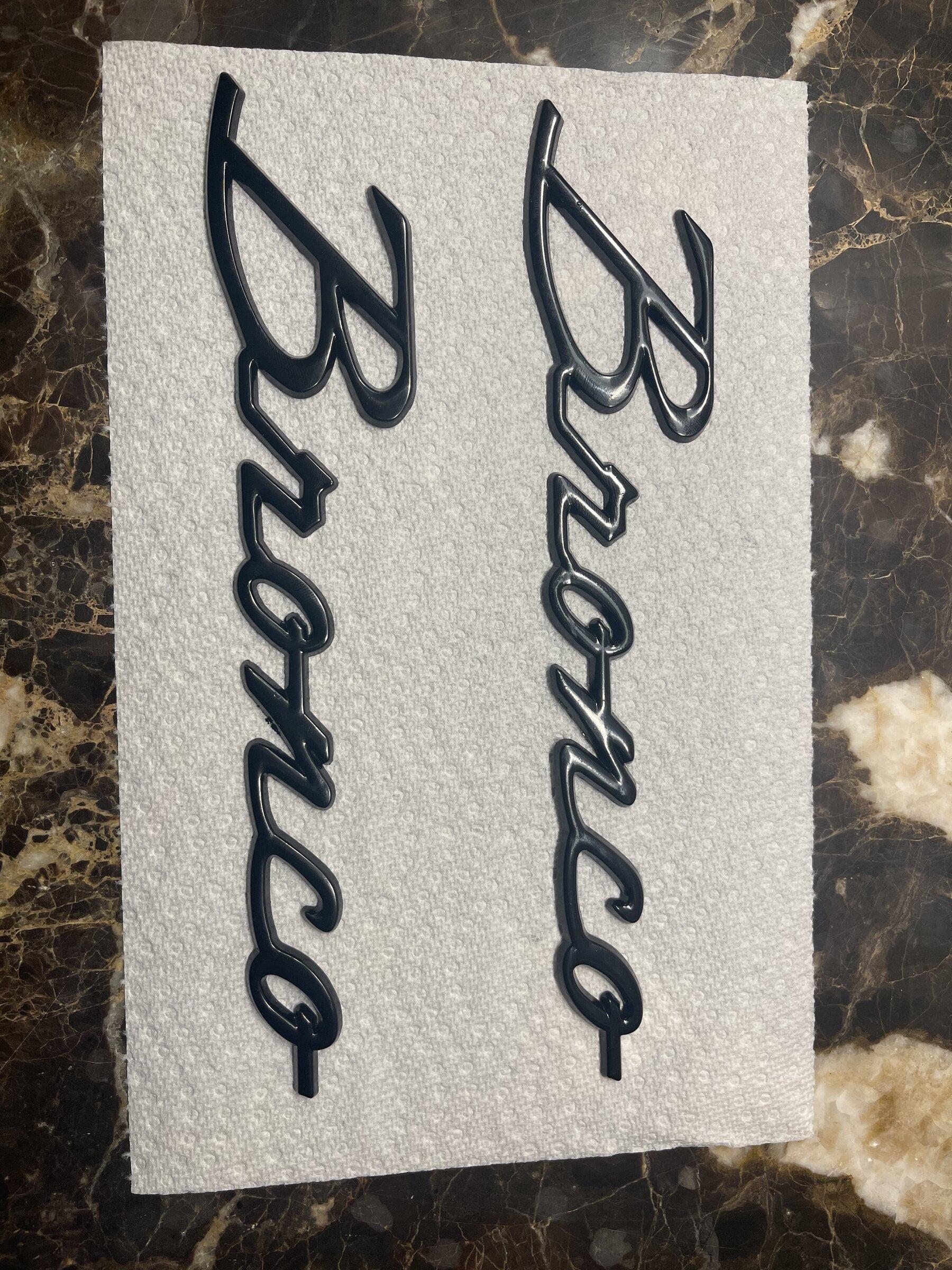 Ford Bronco BadgeSlide Gloss Black script bronco badge 3A919E5F-61A4-48A2-B2AF-1A2AC048735E
