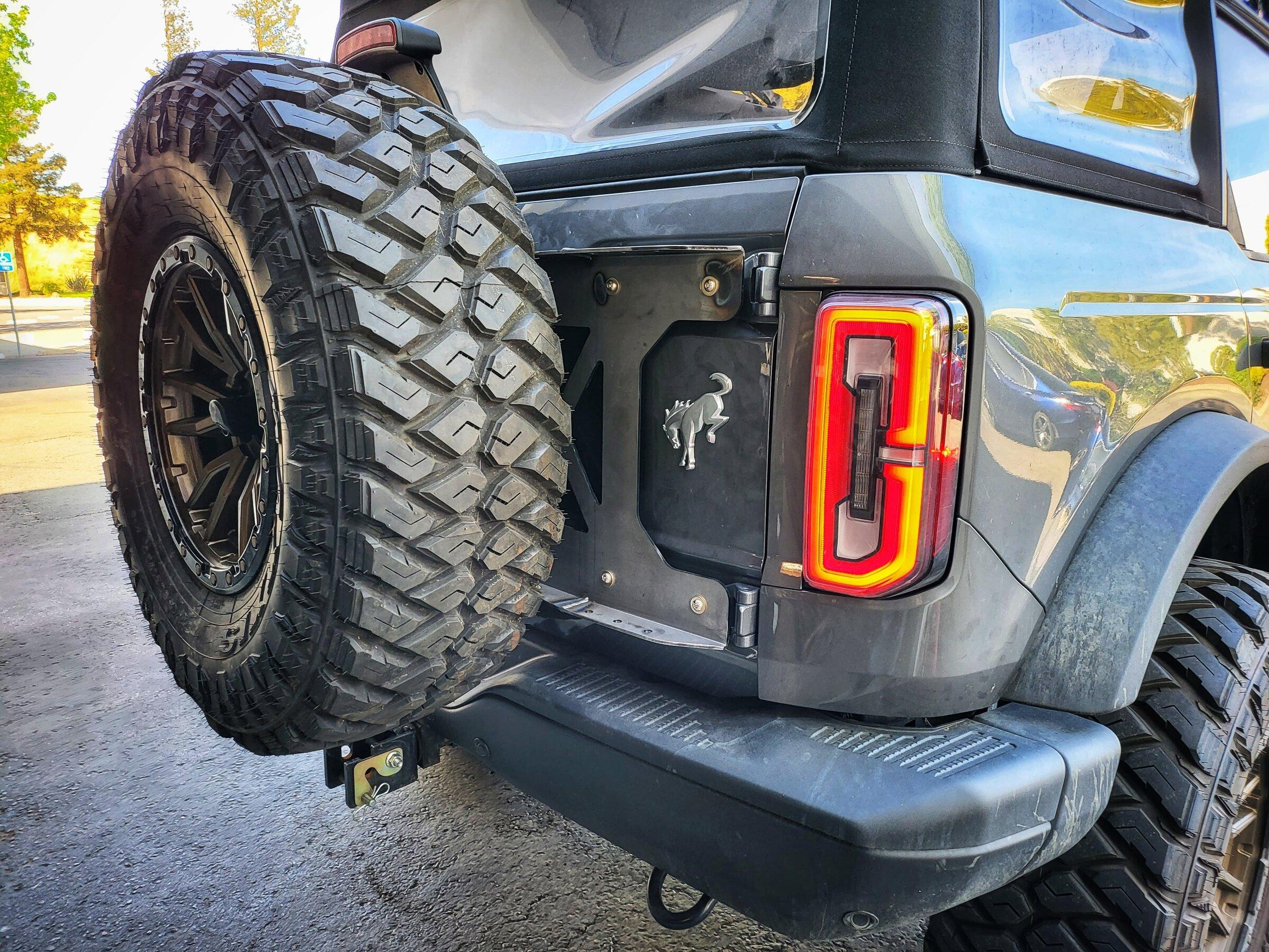 Ford Bronco BAMF Overland front winch bumper 20220409_155810-01