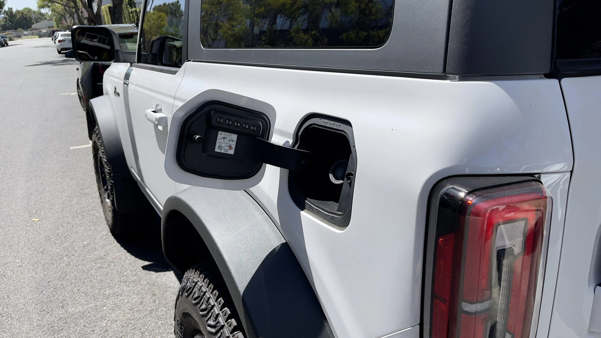 Ford Bronco Use keypad to lock keys in Bronco. IMG_9870