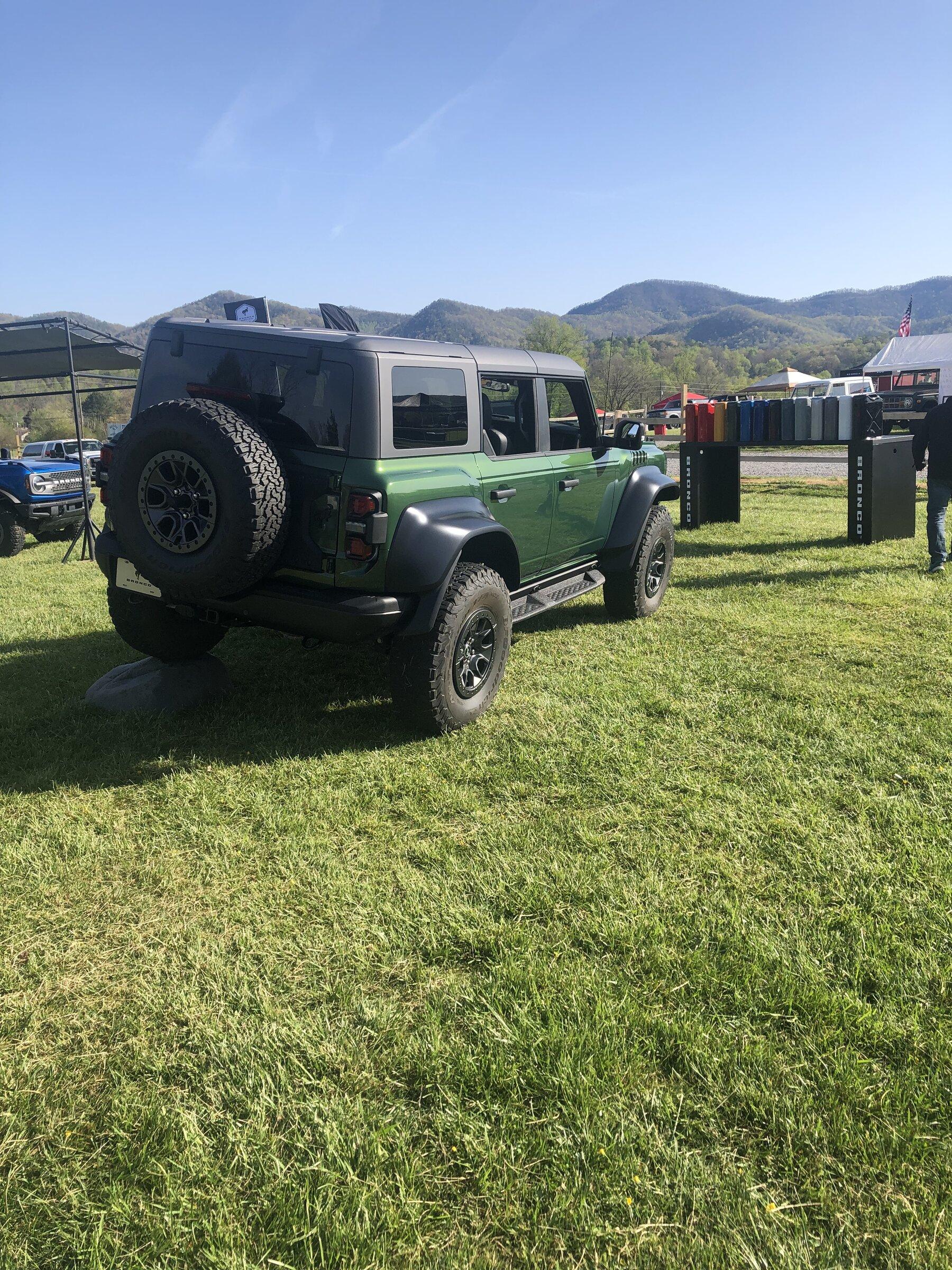 Ford Bronco Eruption Green Raptor & Desert Sand Everglades at Bronco Super Celebration East A68A44AD-BBEF-4405-A164-BE2AD7F7EE62
