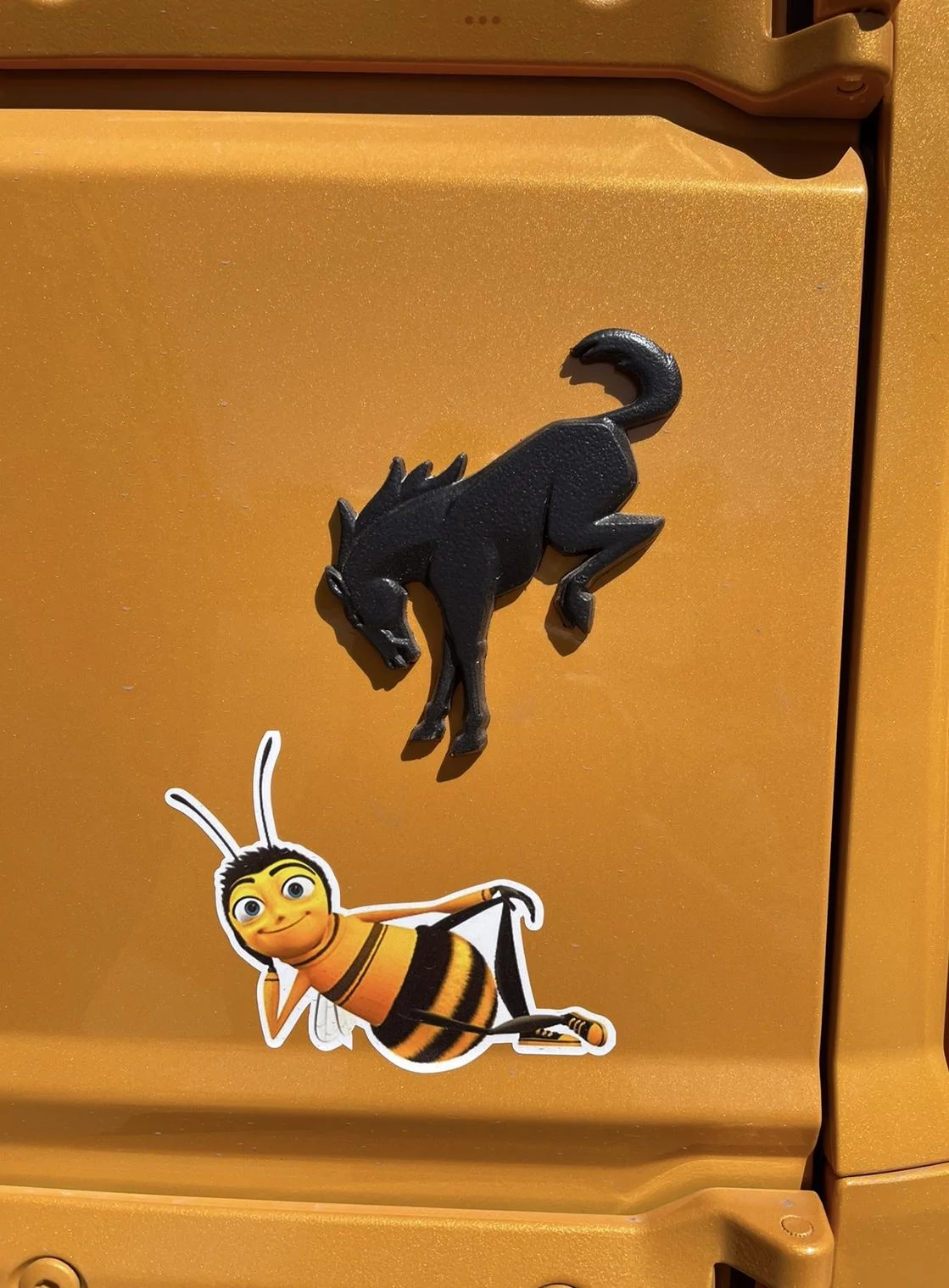 Ford Bronco Cyber Orange vs Yellow 5B06F06F-05E0-4B78-B513-9E59690B5C02