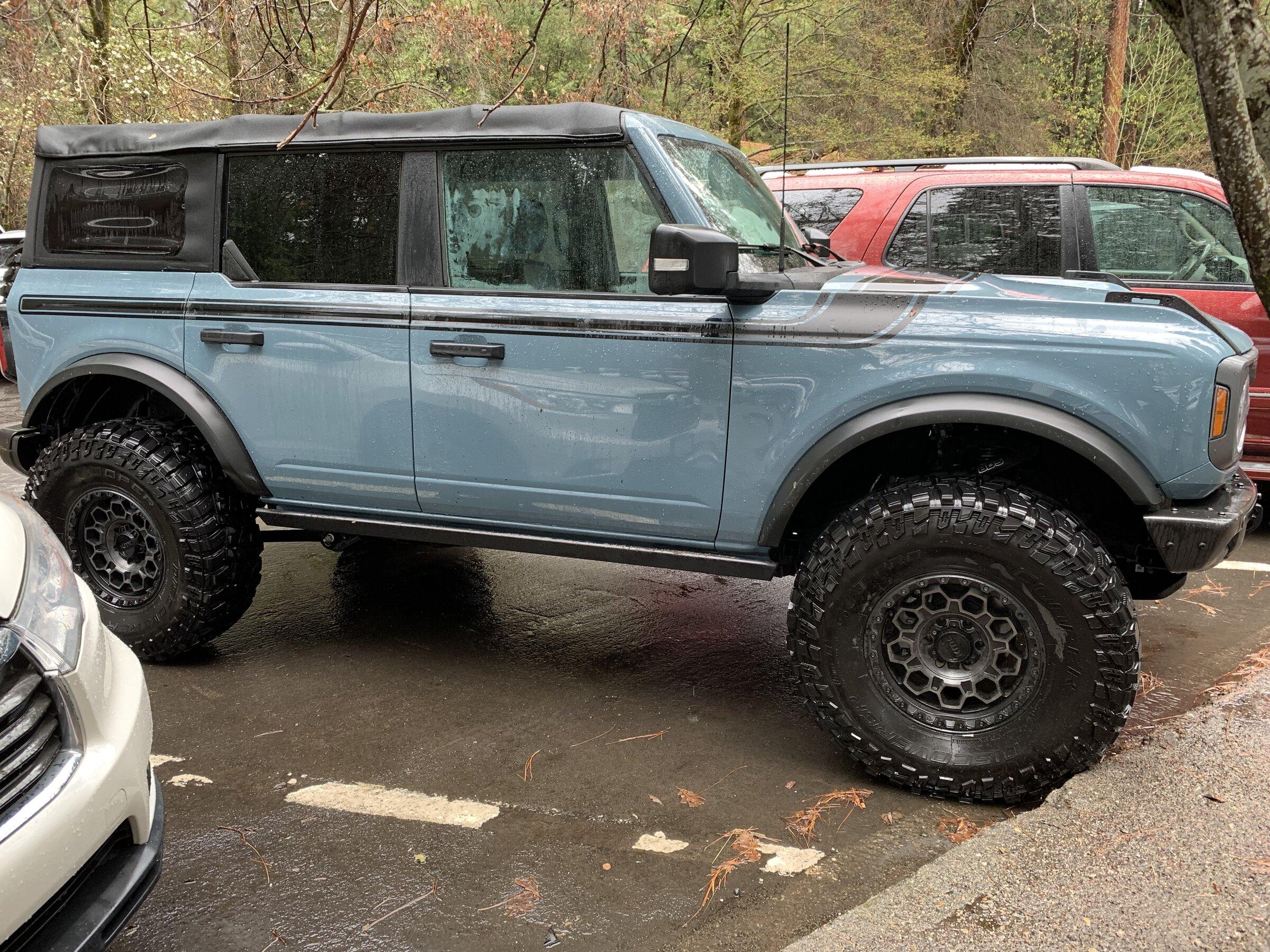 Ford Bronco AREA 51 Bronco Club E0E82BE6-6DDE-4BFC-A8CB-32C080F3324C