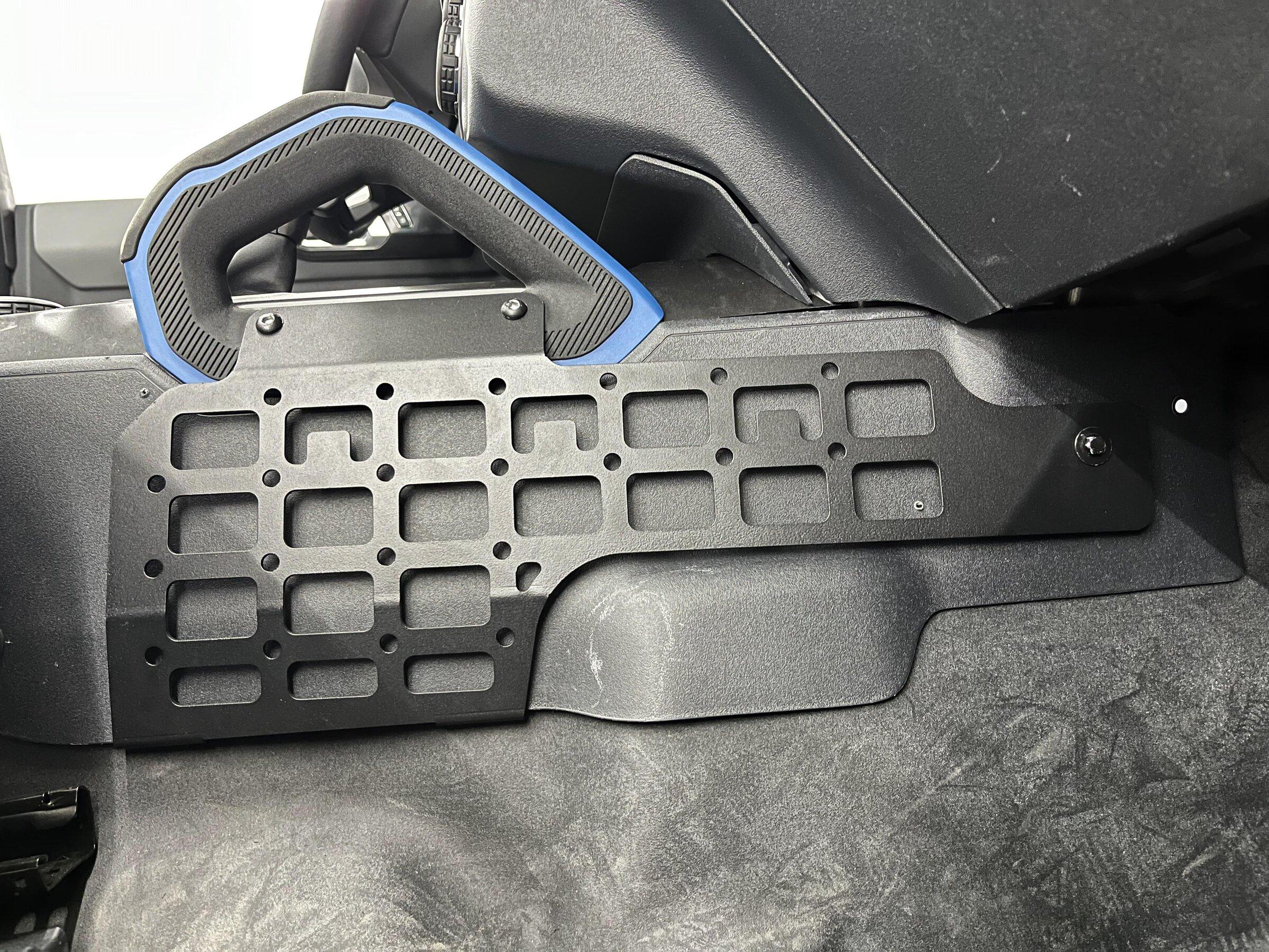 Ford Bronco Center Console Panel Molle 2022_04_20_19_53_IMG_2224.JPG