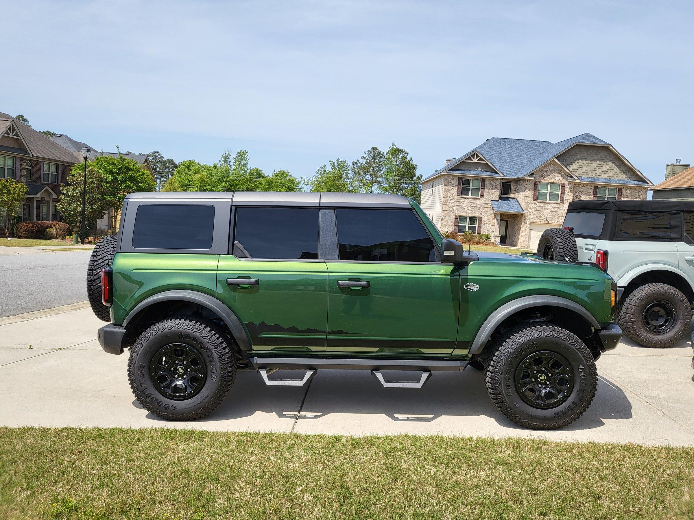 Ford Bronco ERUPTION GREEN Bronco Club 20220420_122043