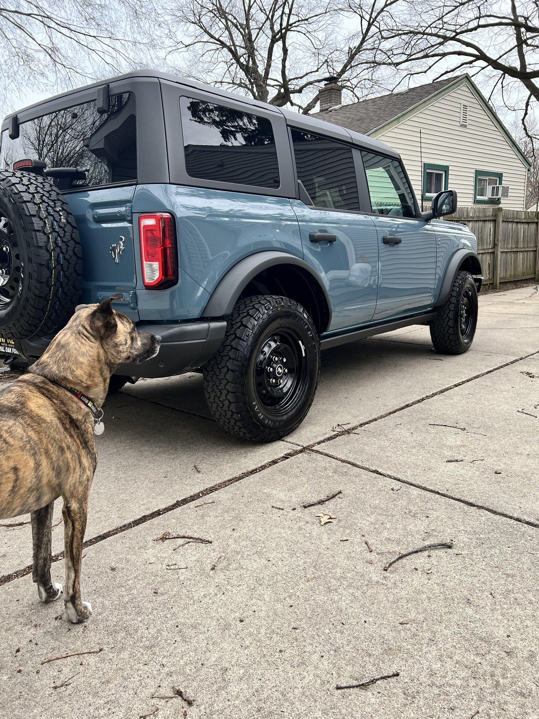 Ford Bronco 🛠 1/17/2022 Build week group 9EF3882F-A541-4609-9442-2B3BF641BEB6