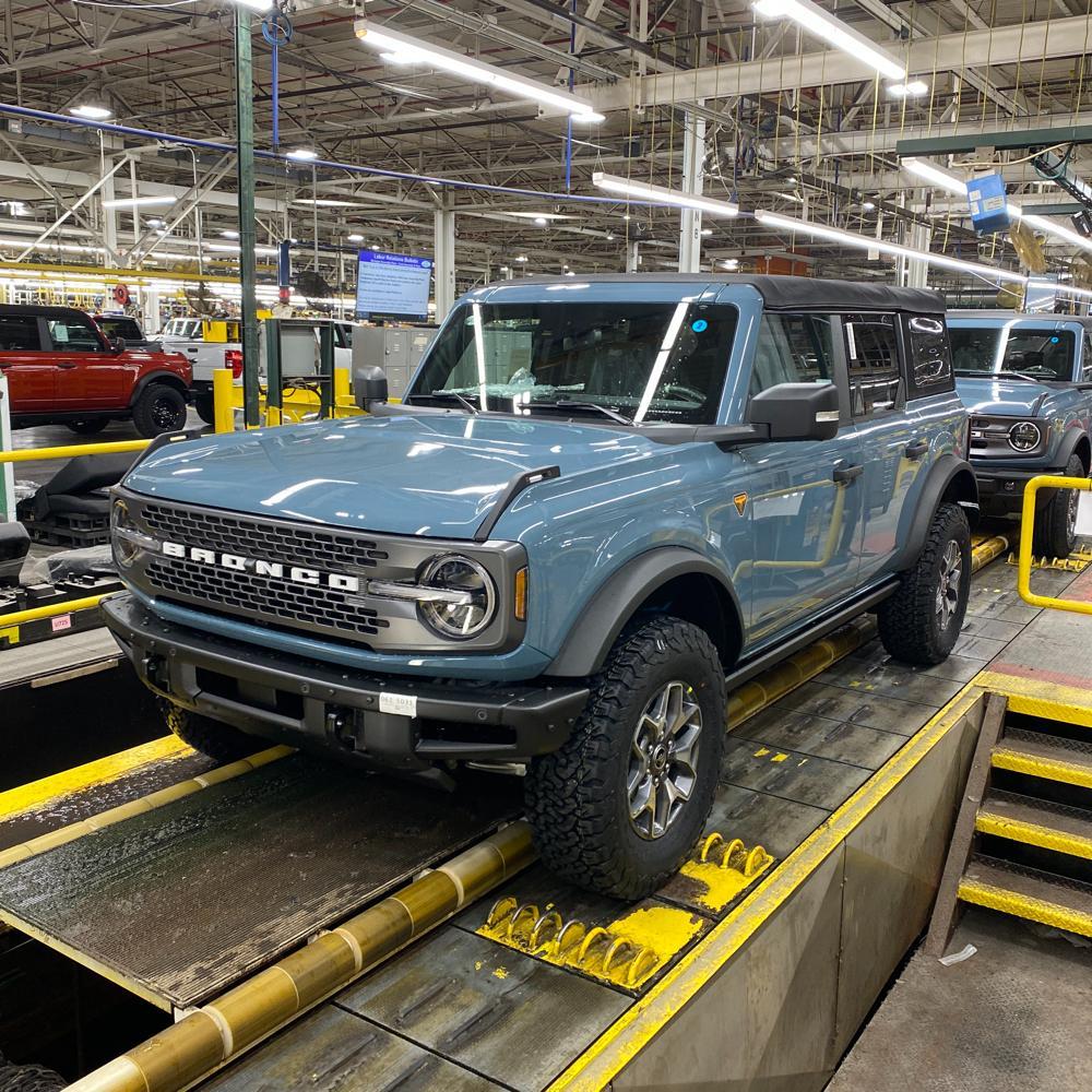 Ford Bronco 02/07/2022 Build Week Group image