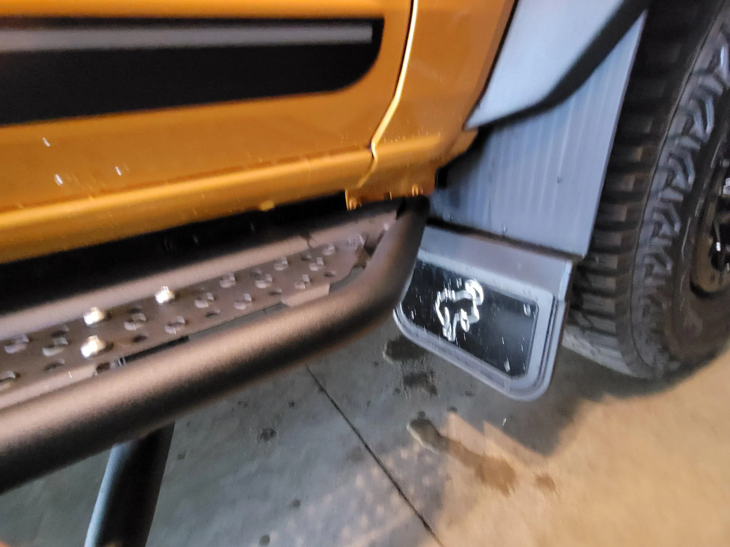 Ford Bronco Gatorbacks MudFlaps pics & experiences 20211230_133809