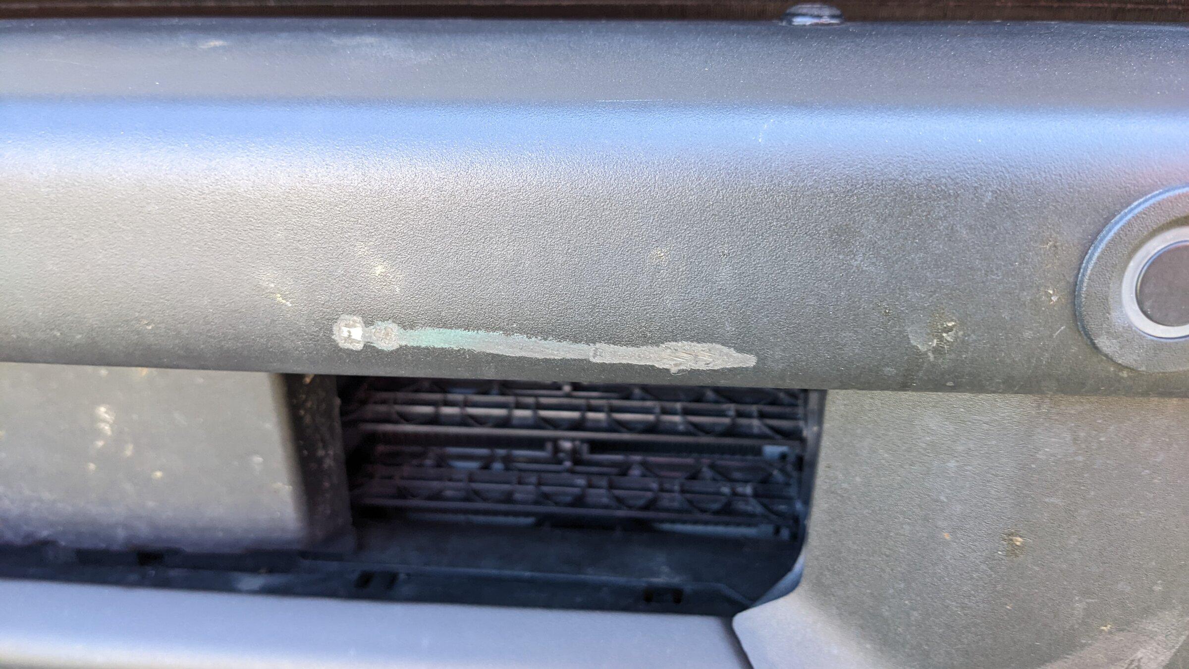 Ford Bronco Bumper black touch up paint? PXL_20220422_143159848