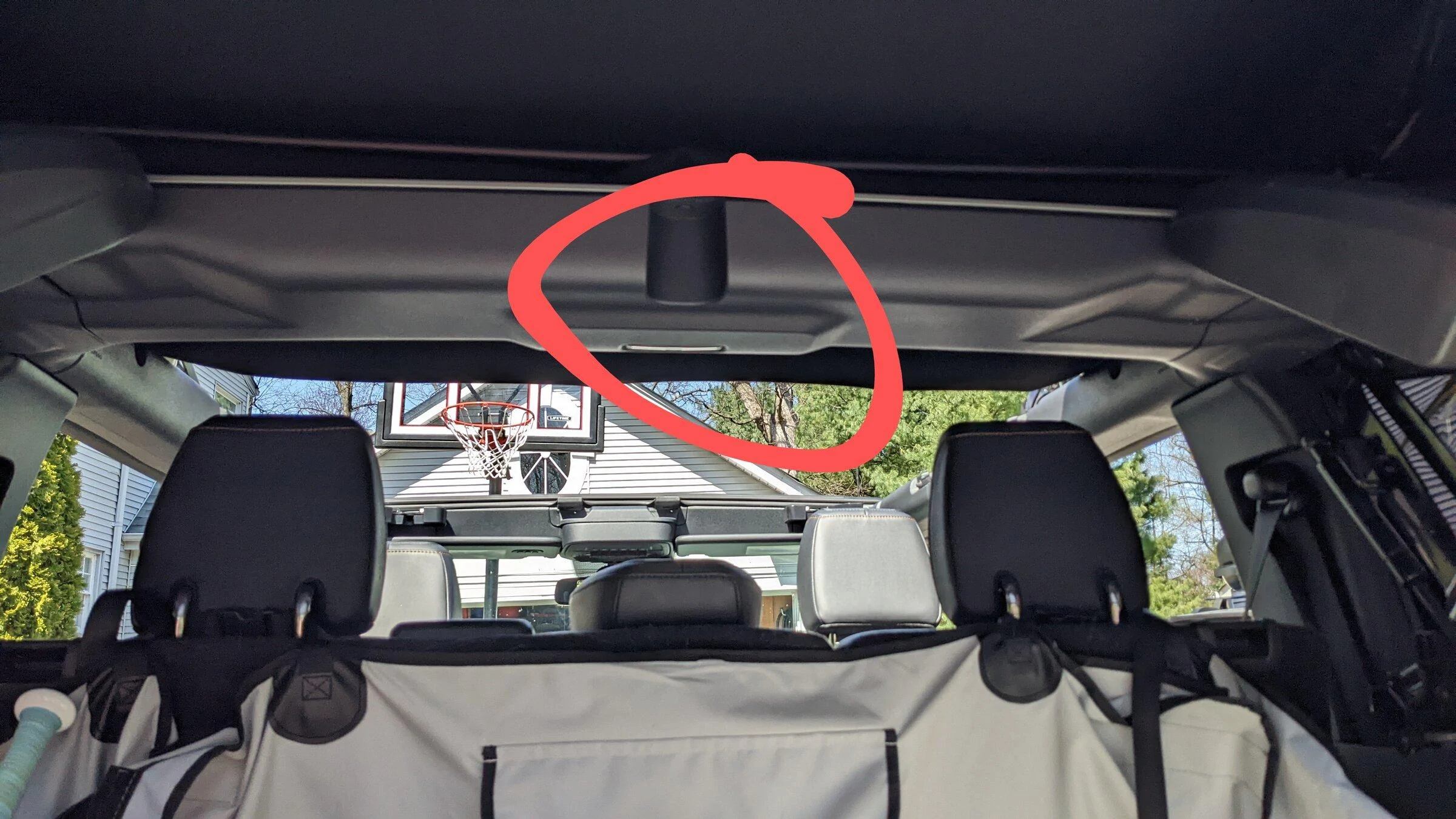 Ford Bronco What is the rear roof crossbar Accessory Ready attachment point for? PXL_20220422_181820461~2