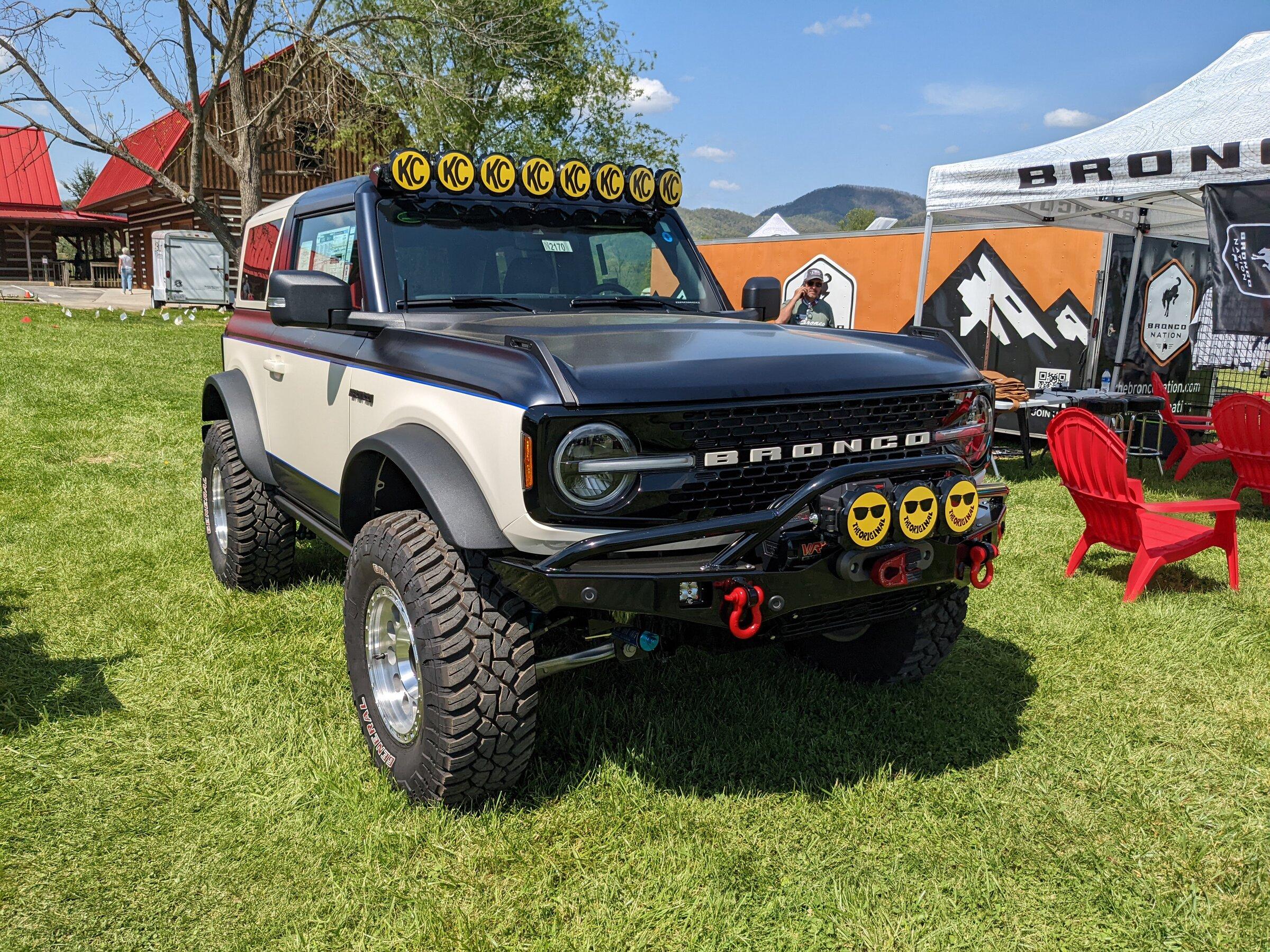 Ford Bronco RetroMod Bronco Build PXL_20220422_193007217.MP