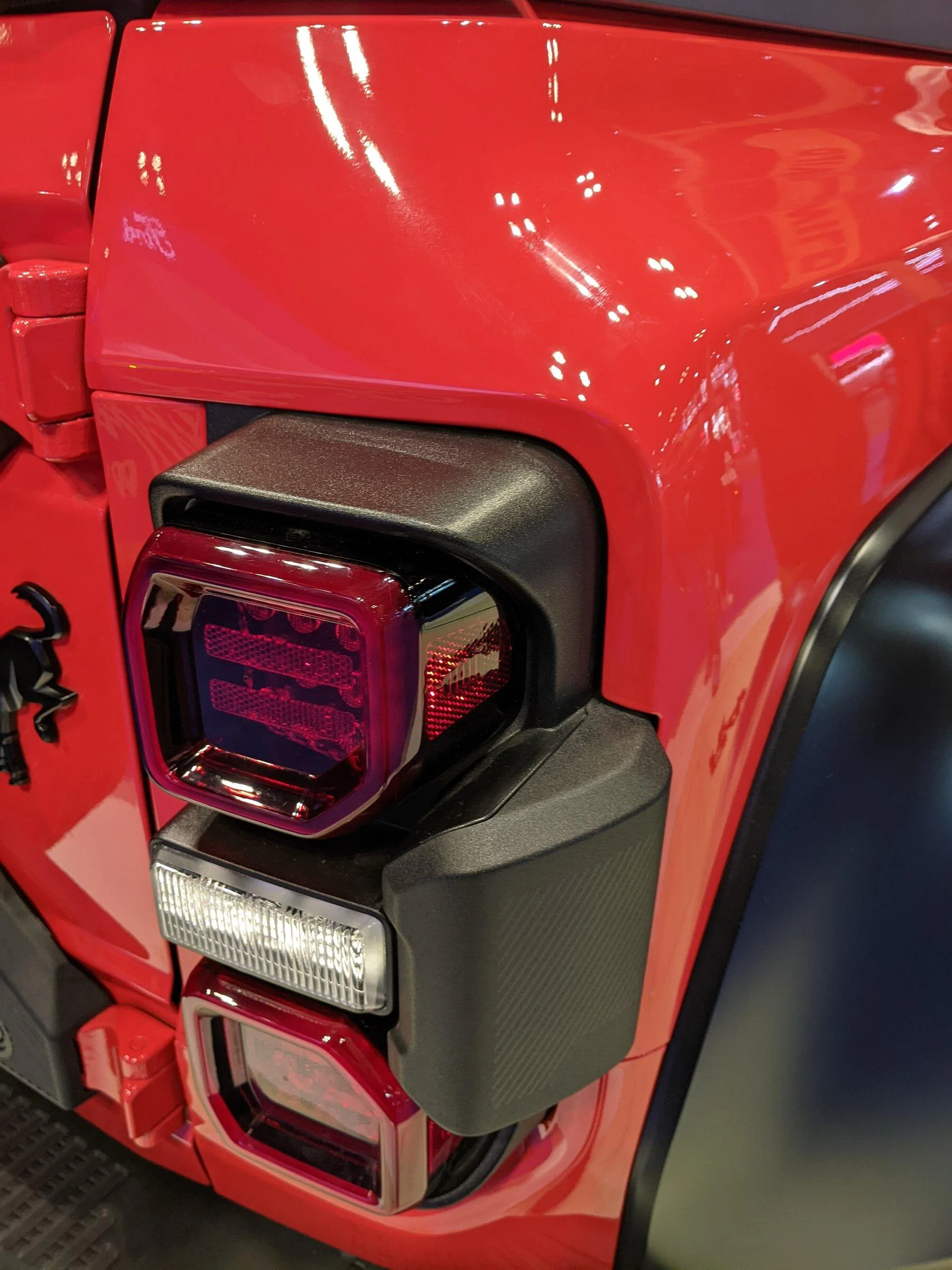 Ford Bronco Braptor Tail Lights swap install? PXL_20220422_210500829