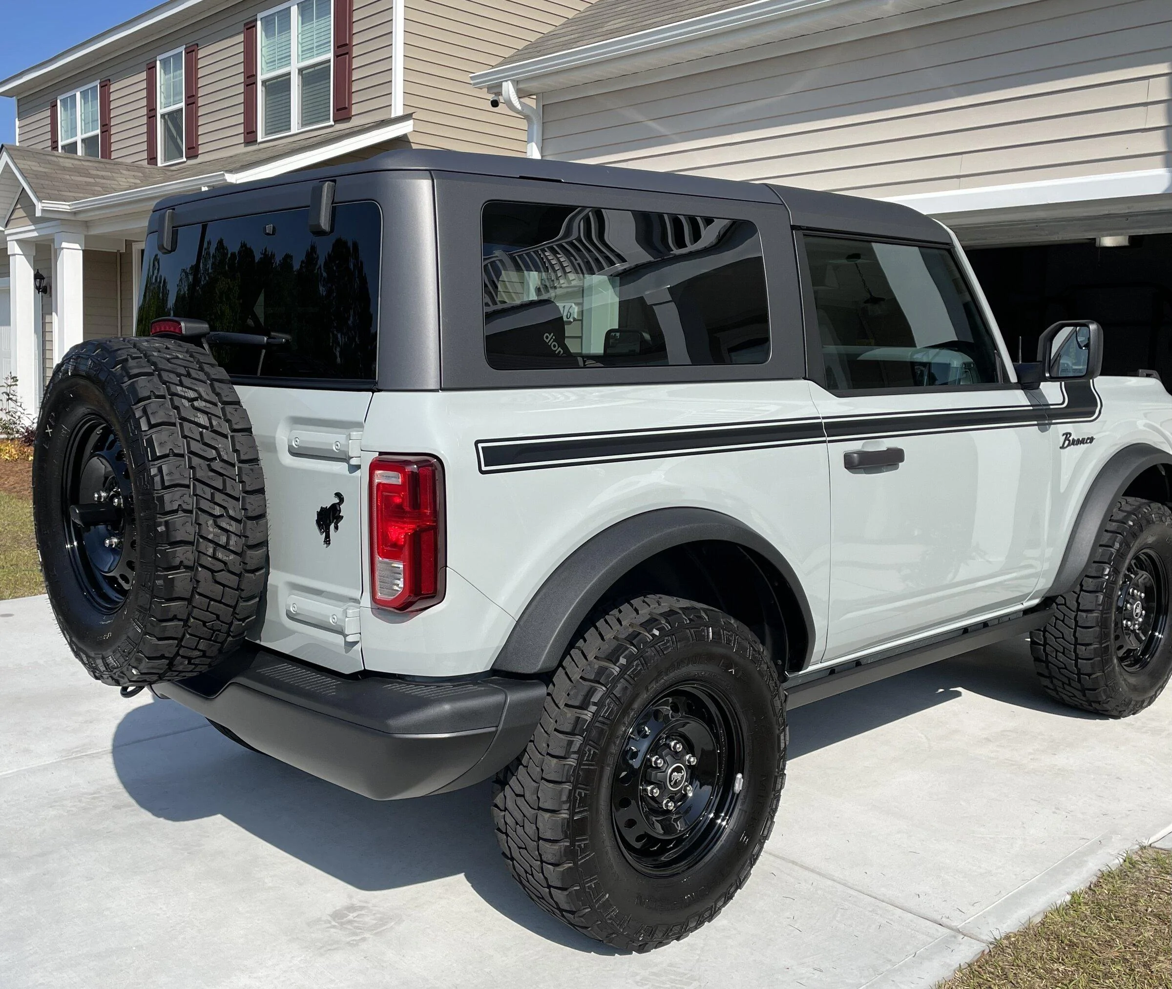 Ford Bronco Ultimate Black Diamond Non-Sasquatch pics thread 90ED7277-75C8-4954-B272-6183B62134C5