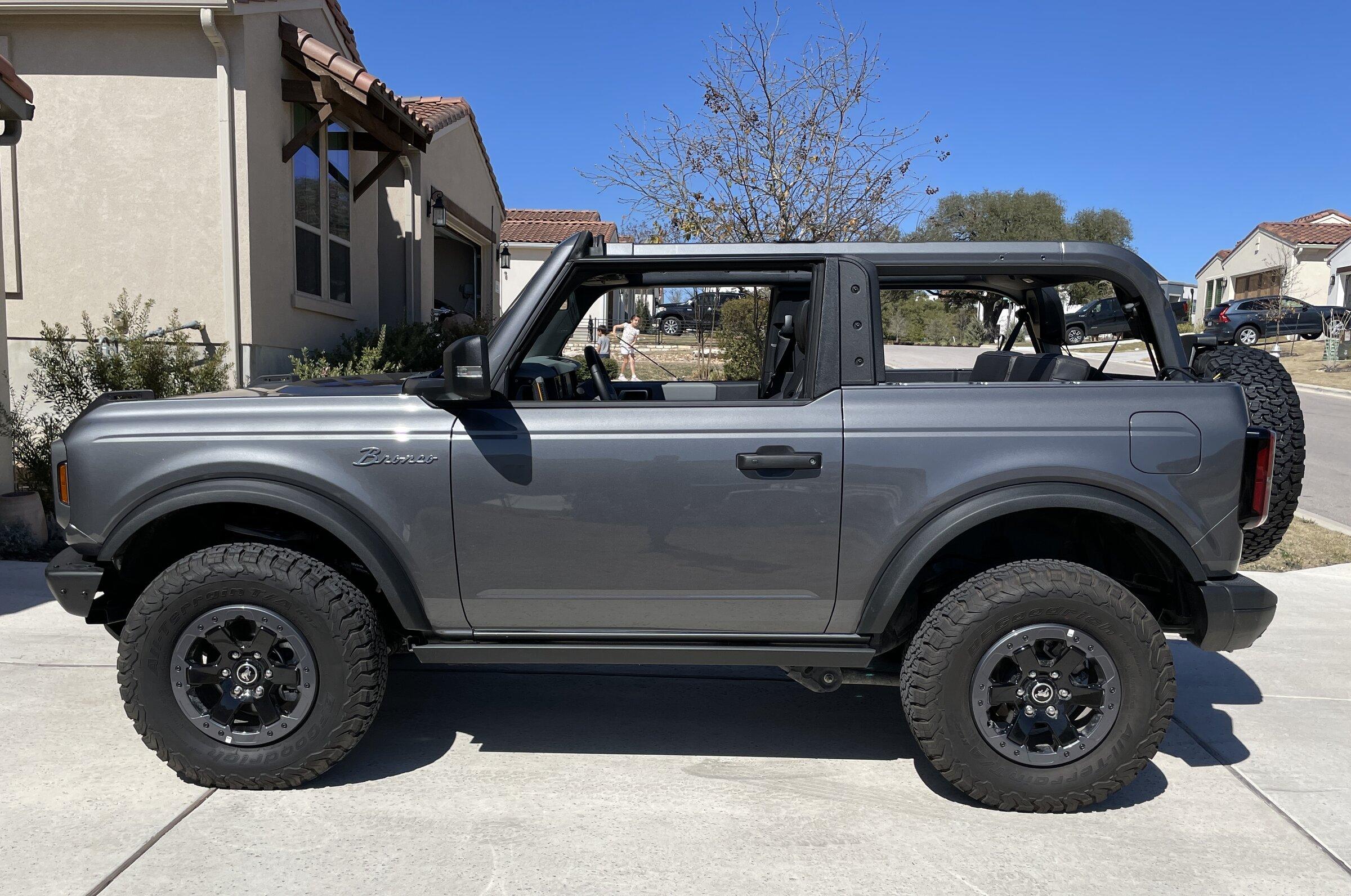 Ford Bronco Trade 2-Door for 4-door (+ the difference) IMG_1036.JPG