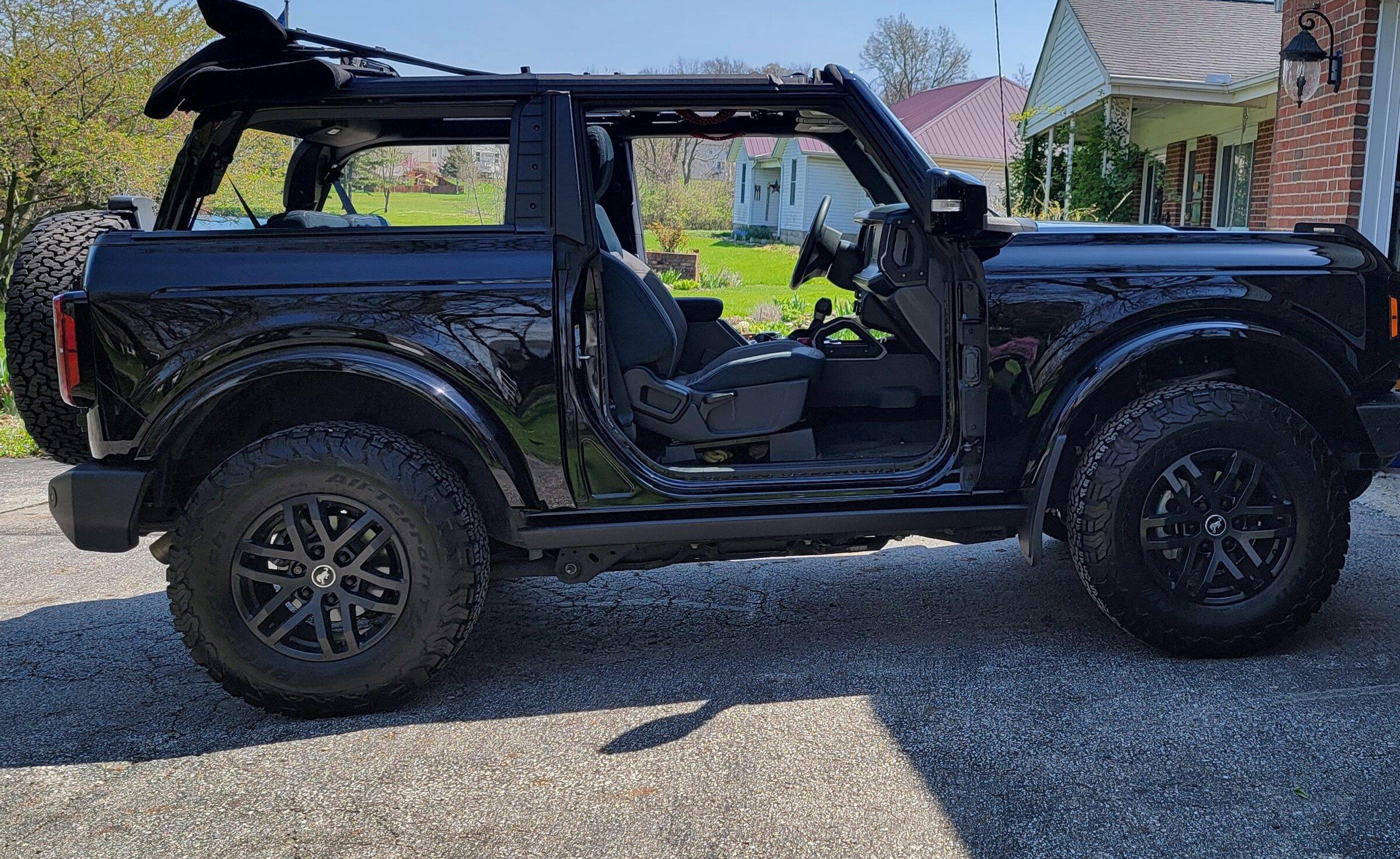 Ford Bronco Post Your Topless Broncos 20220423_125043