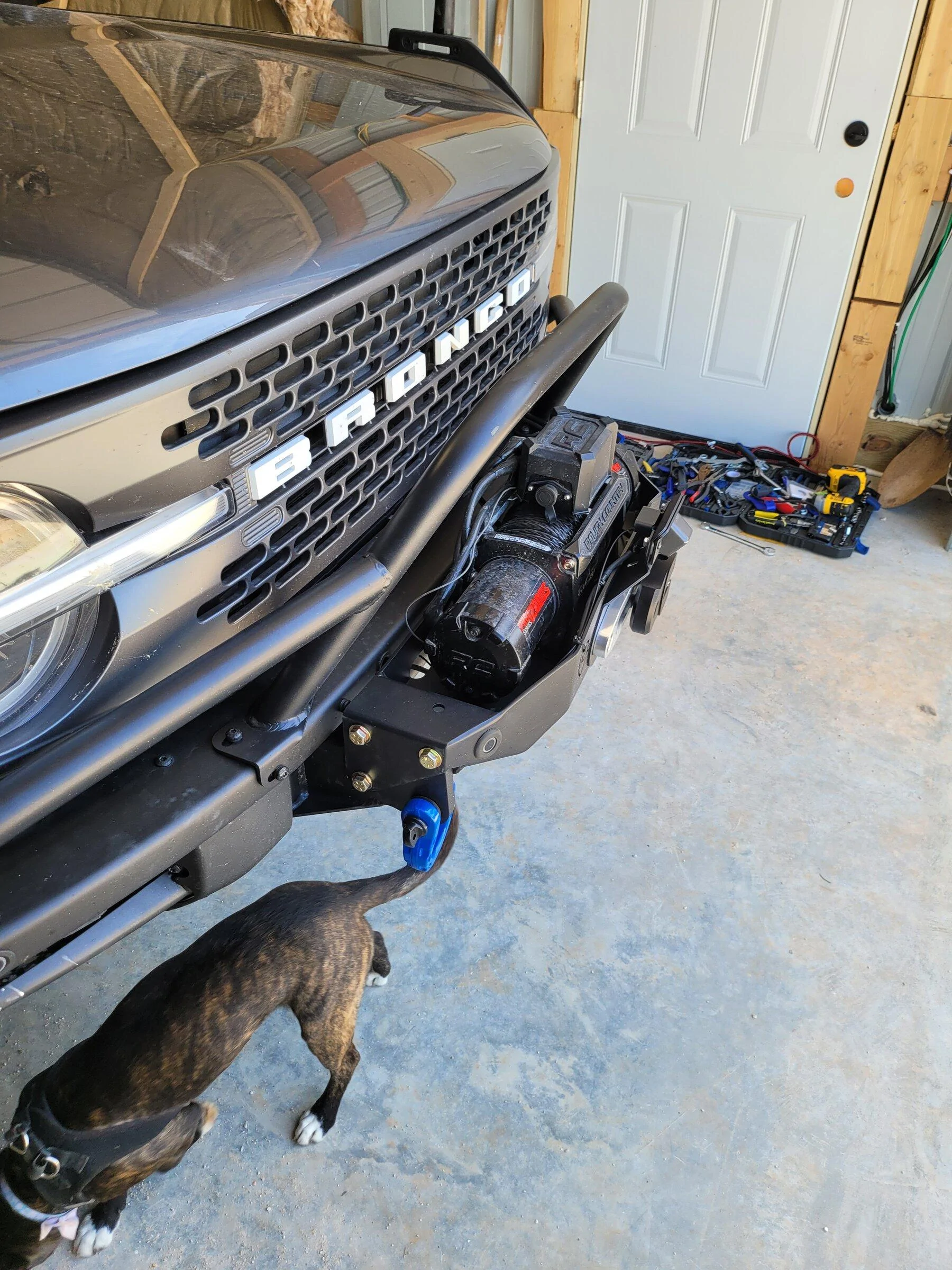 Ford Bronco CARBONIZED GRAY Bronco Club 20220410_124503