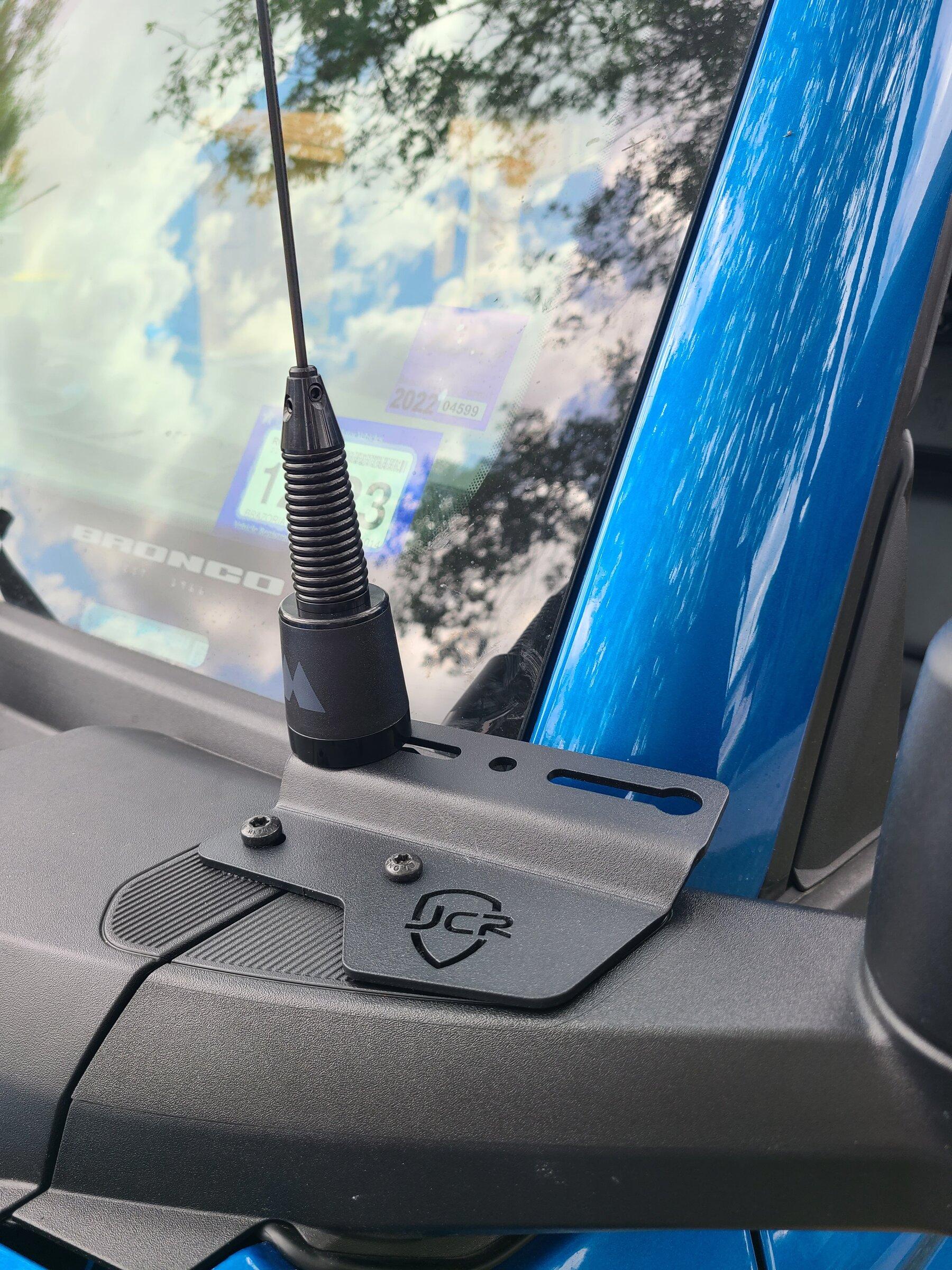 Ford Bronco Super Clean GMRS Radio Install! 20220424_143533