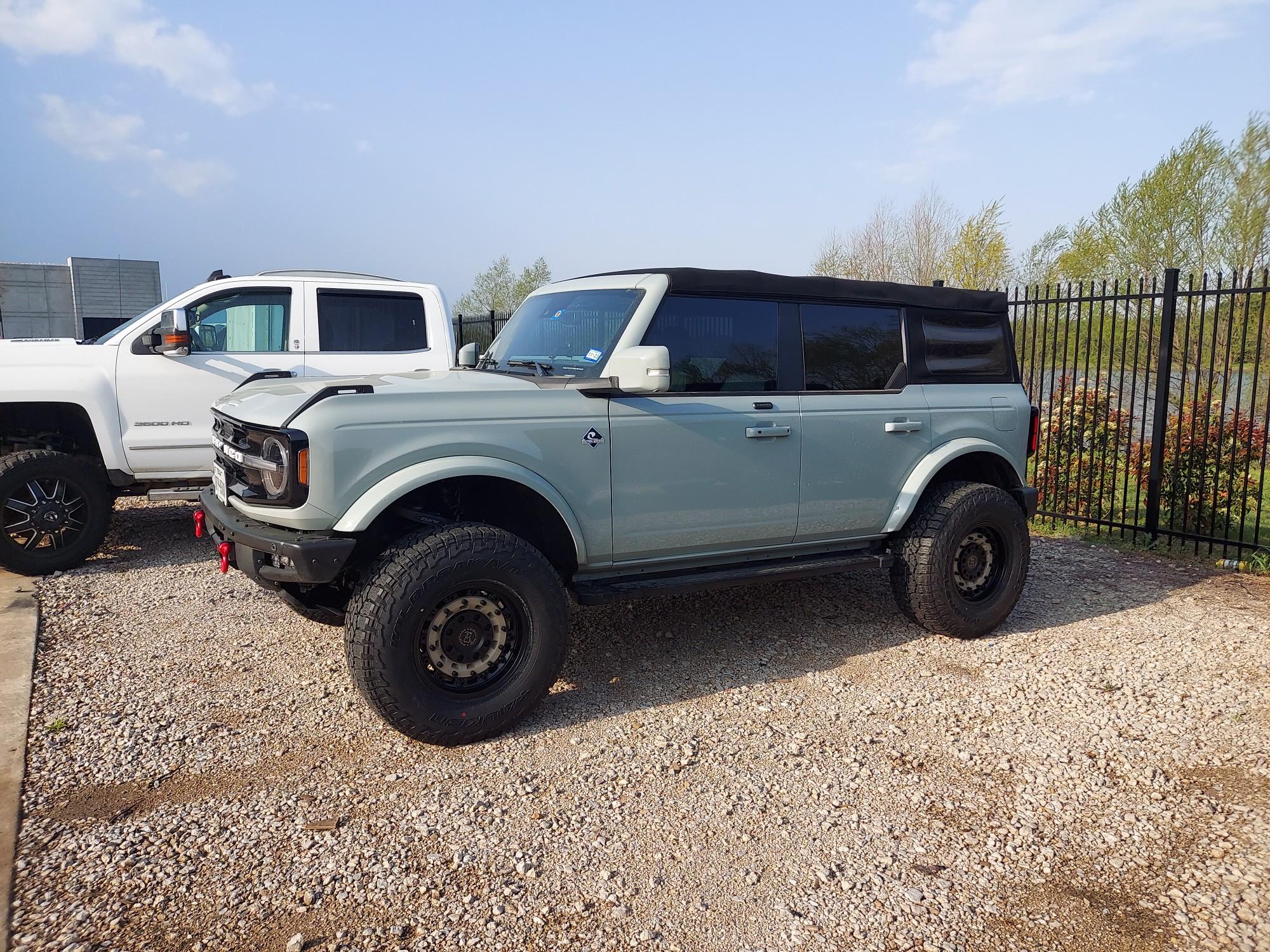 Ford Bronco My 2021 Outer Banks Build (WITH LINKS)... so far LDXD6540.JPEG