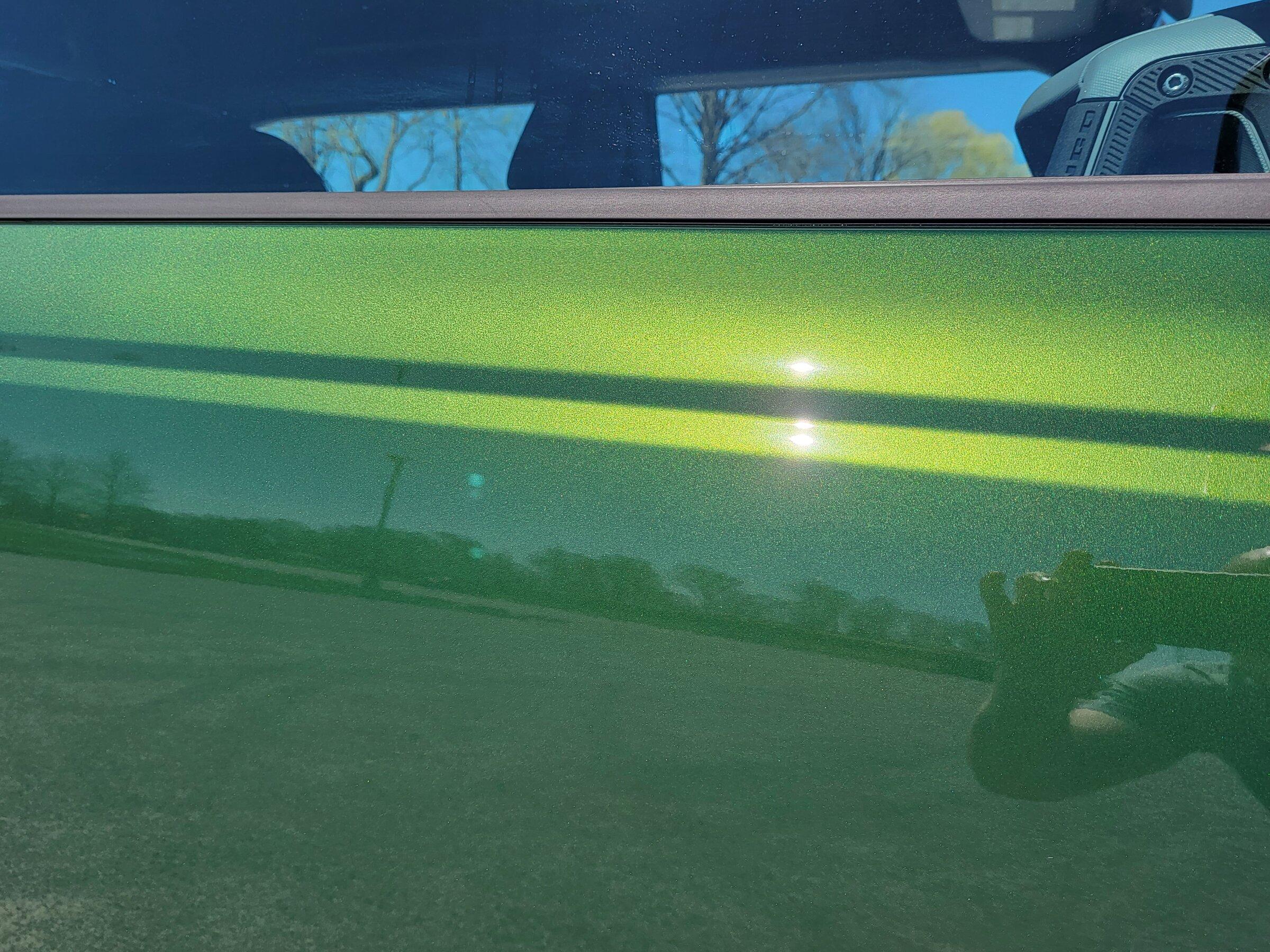 Ford Bronco ERUPTION GREEN Bronco Club 20220409_144642