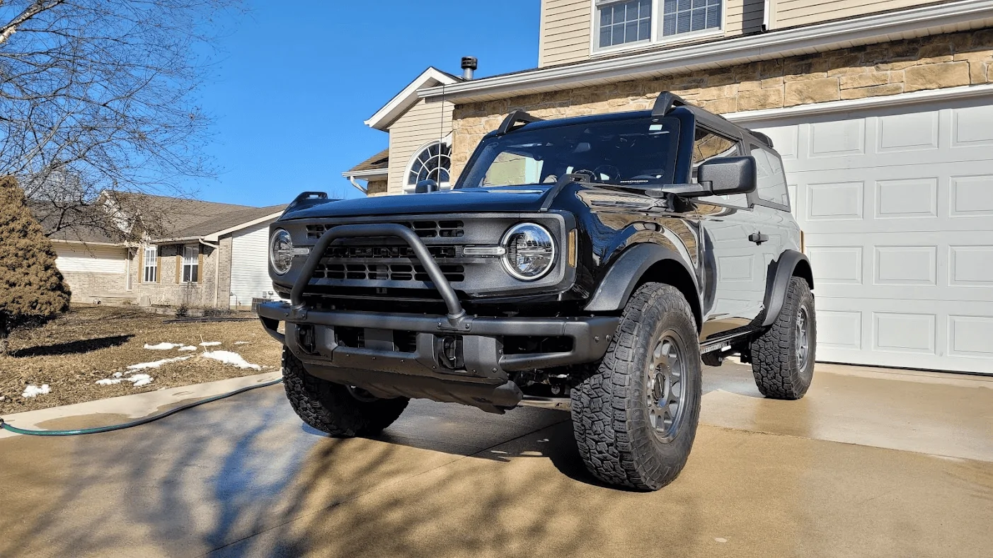 Ford Bronco Putting 35s on 1650858721452