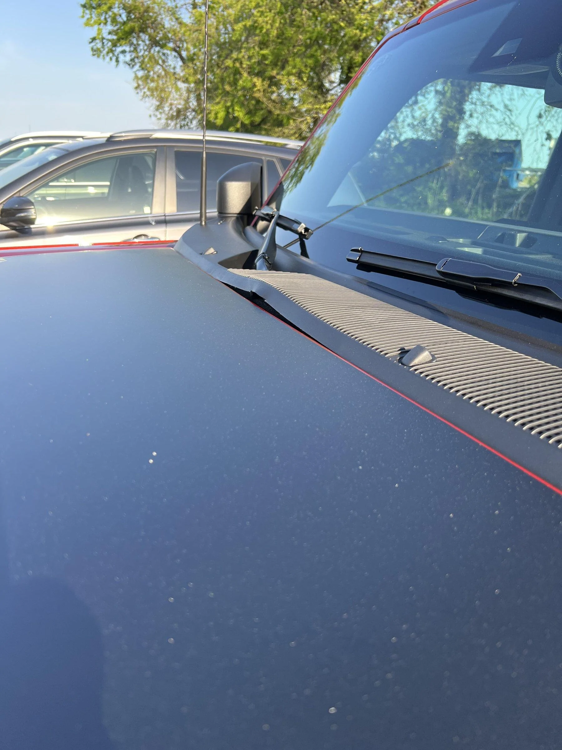 Ford Bronco Windshield weather strip issue. A2E9D6E0-C600-43F4-9086-F11259E6B27E