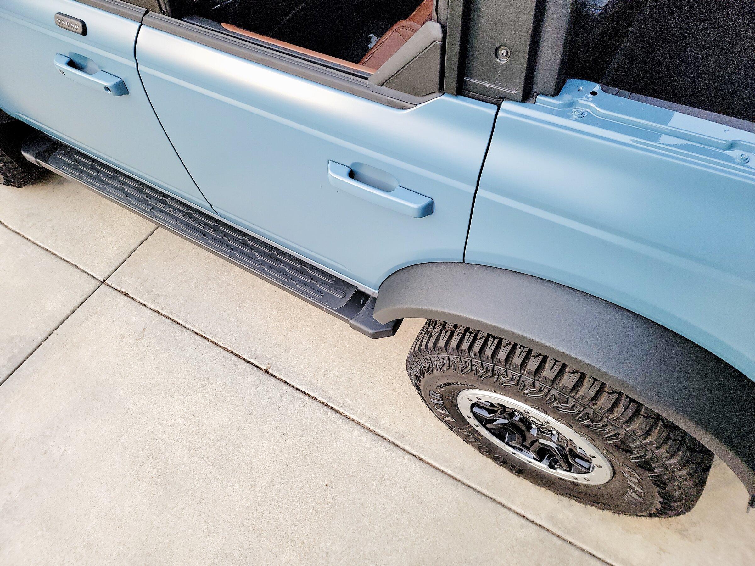 Ford Bronco WTS Bronco Factory Running Boards 20220403_183338_01