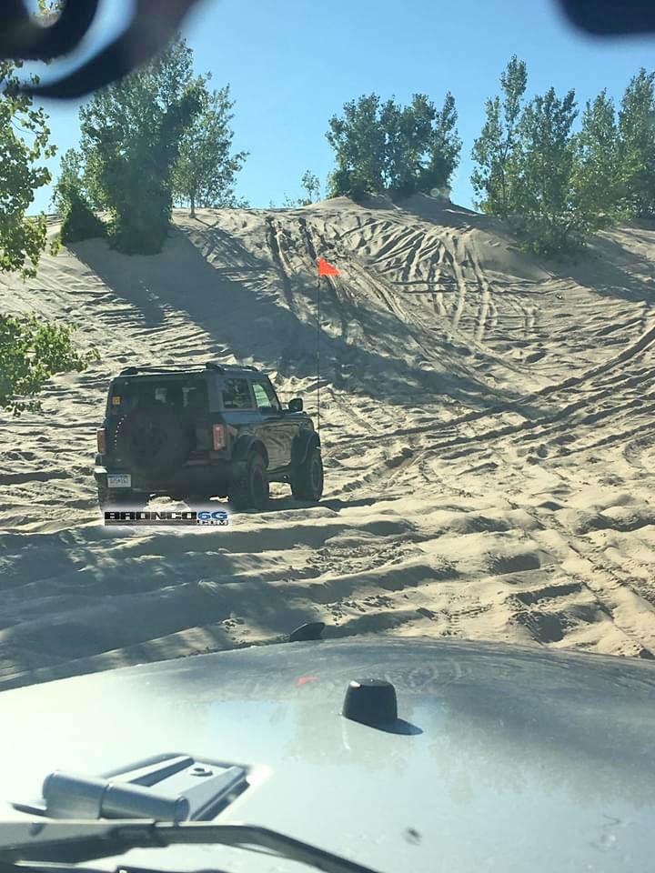 2021-bronco-sasquatch-dunes-13-jpg.jpg