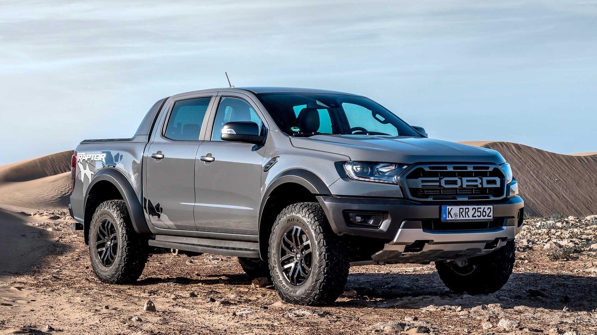 Ford Bronco Spotted a Bronco Raptor / Warthog prototype? Ford Ranger Raptor