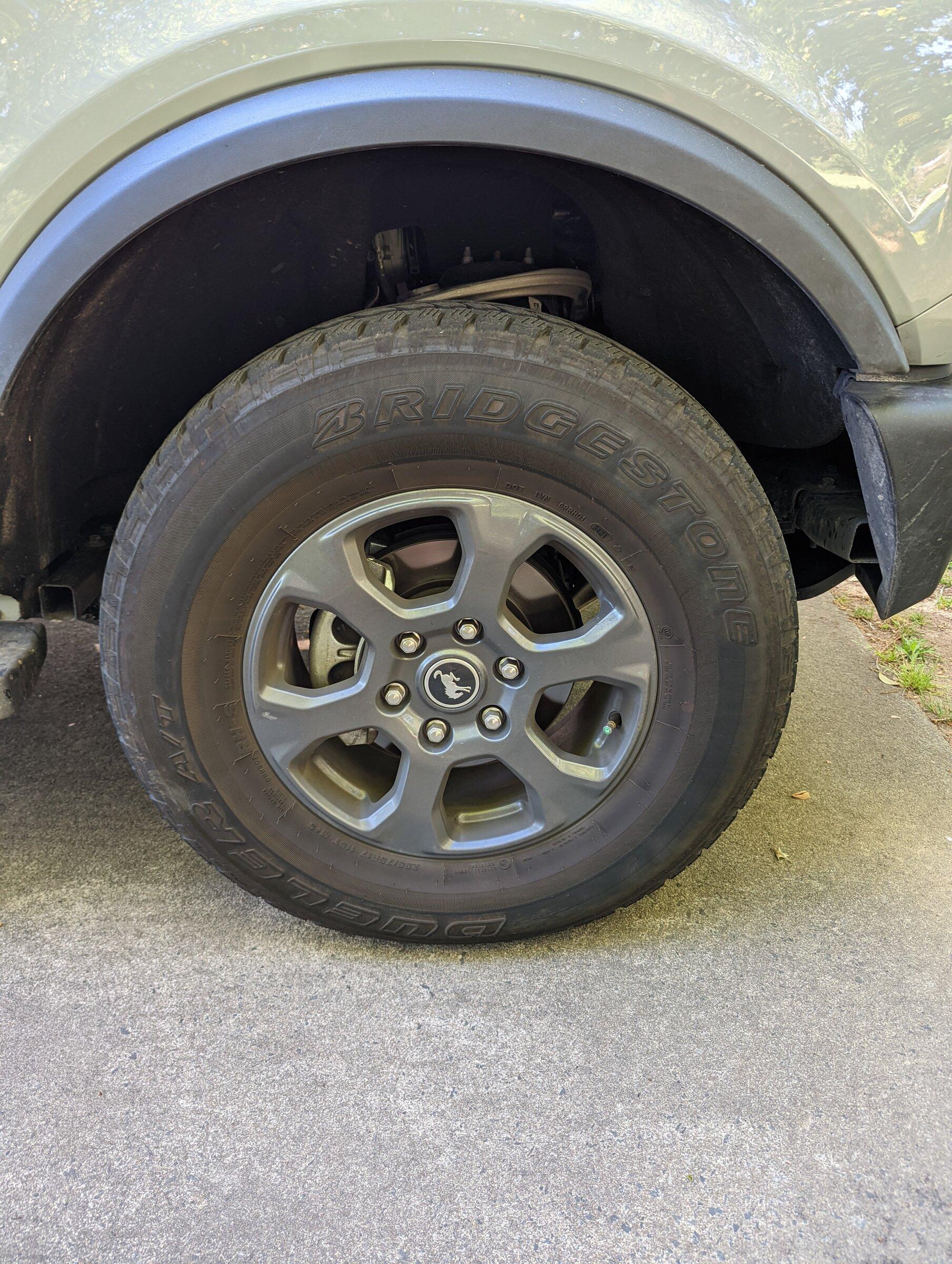 Ford Bronco Selling: Big Bend Wheels PXL_20220425_220448178.MP