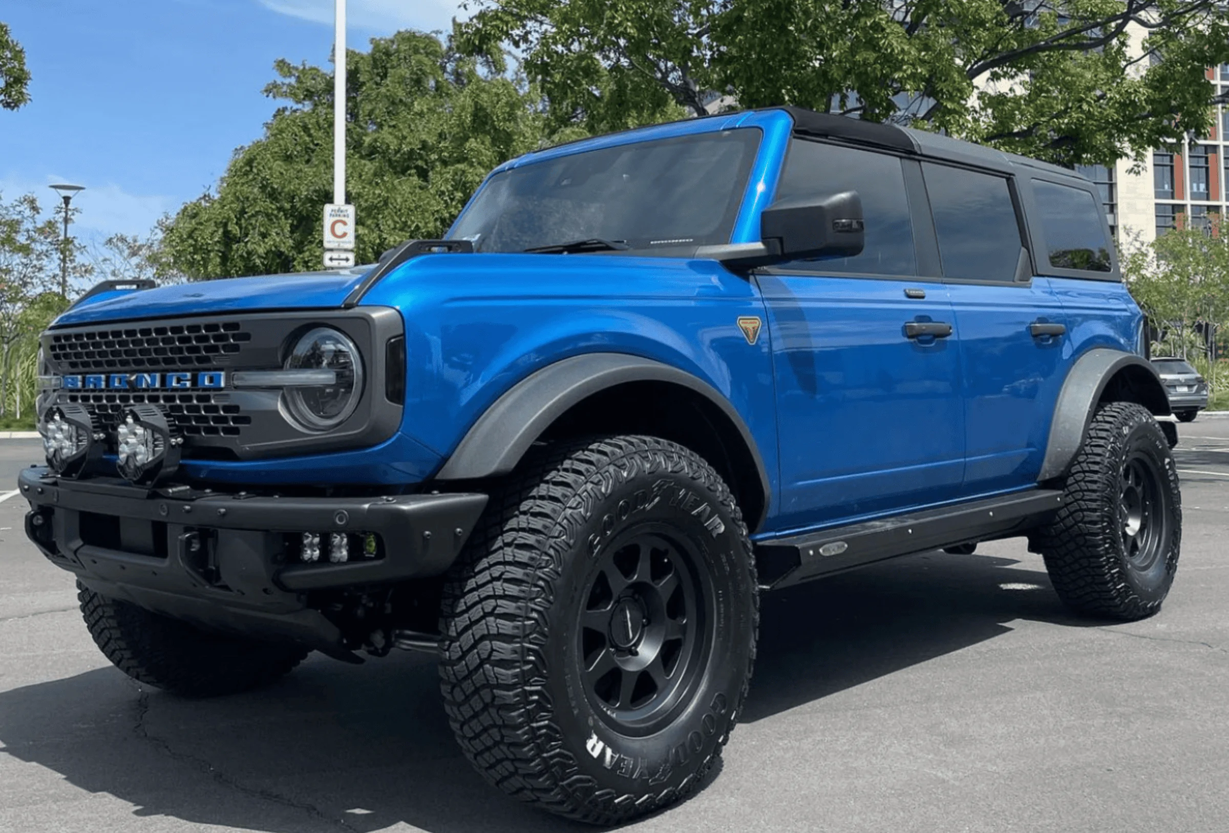 Ford Bronco Step side /running boards for 5 year olds. 1650927106857
