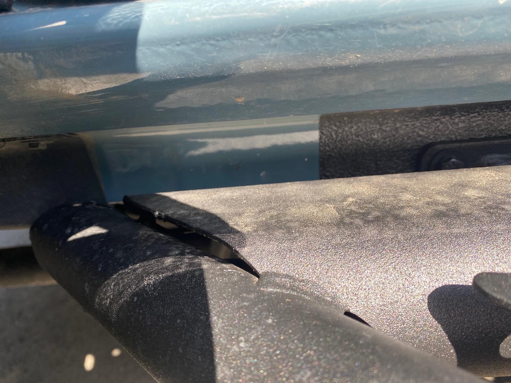 Ford Bronco GoRhino D6 Steps Installed pinch rear