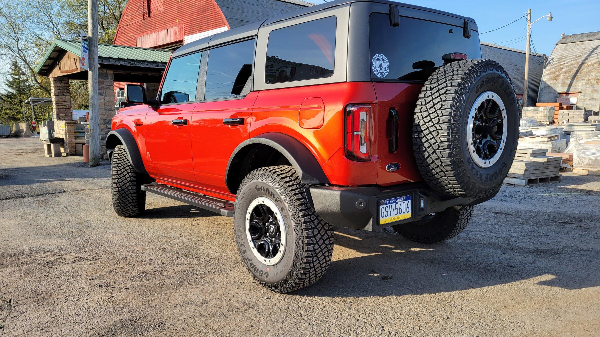 Ford Bronco HOT PEPPER RED Bronco Club 20220425_080704