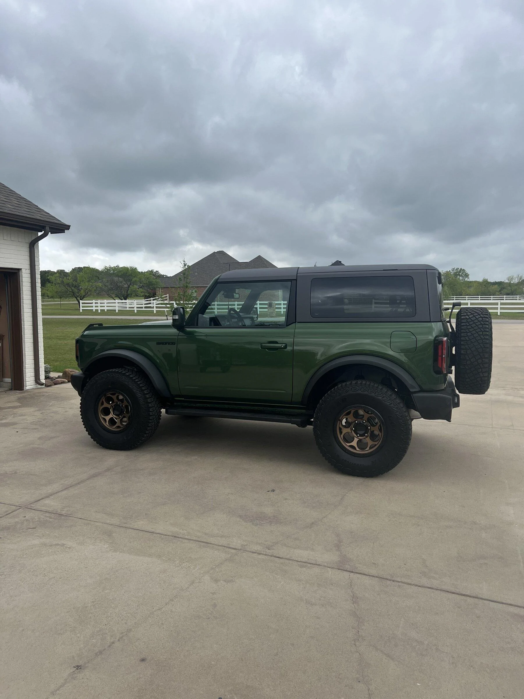 Ford Bronco ERUPTION GREEN Bronco Club 63FCCDDC-A65D-40DE-B0DE-4A9FD16E2604