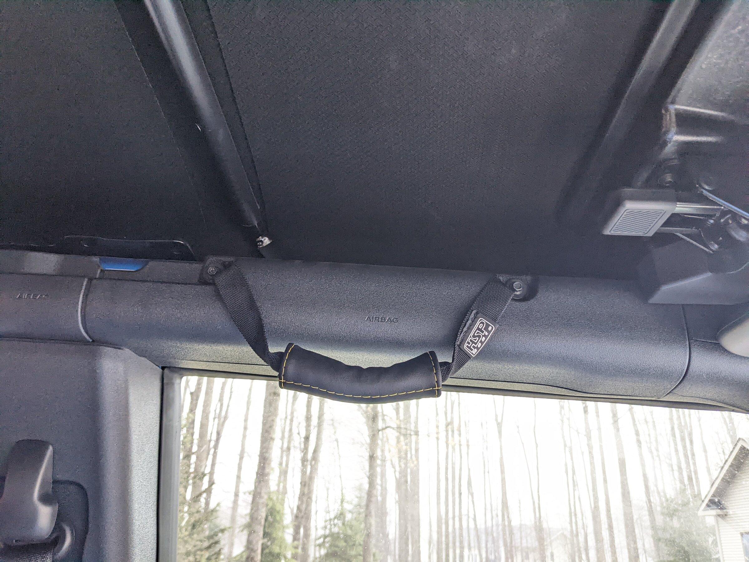 Ford Bronco Bronco Roll Bar Grab Handles PXL_20220426_204632960.MP