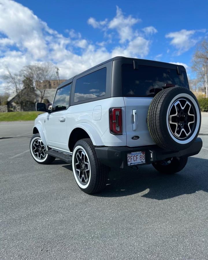 Ford Bronco White wall tires anyone? 42616C39-6C1D-4346-9BED-7F55FDEBCF21