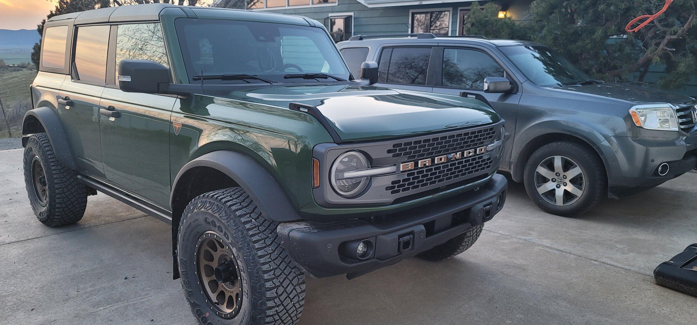 Ford Bronco ERUPTION GREEN Bronco Club 20220424_194242