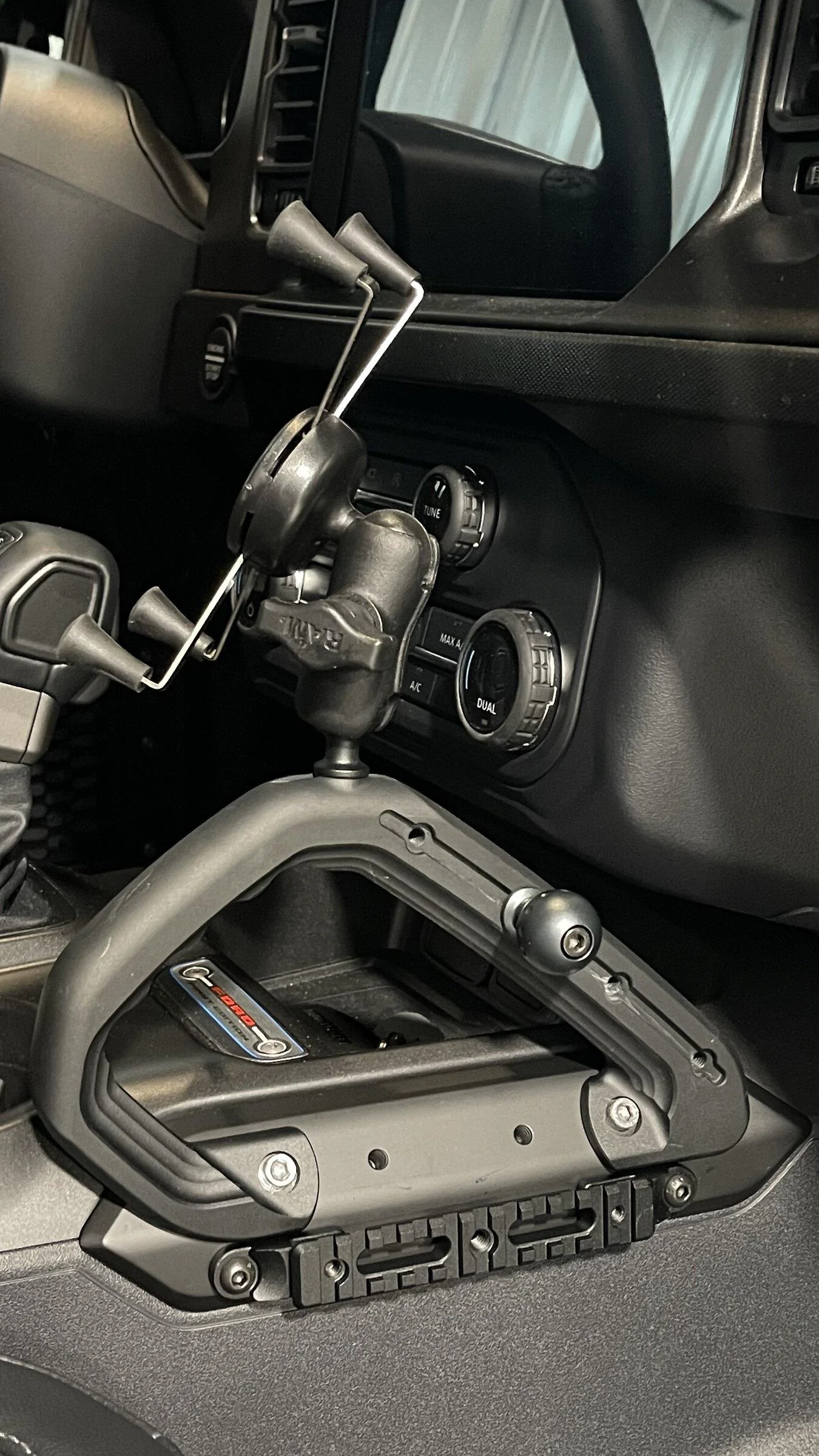 Ford Bronco AR | THE D   Modular Base Plate Accessory Mount 3D7031C2-D0A2-4A72-B9DD-D0A39393ADEA