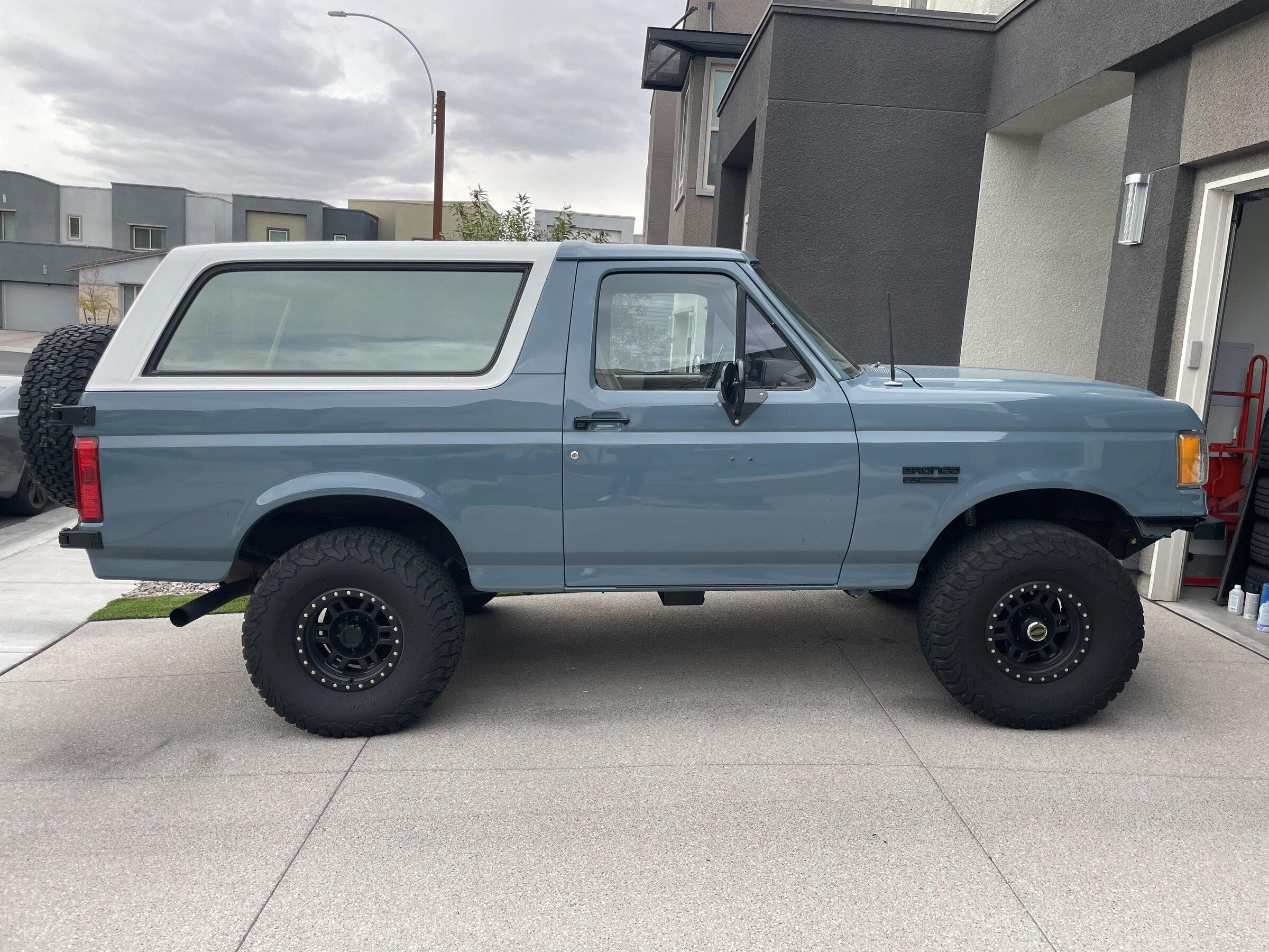 Ford Bronco Mature Bronco Porn 653C2AFF-5C4F-48BC-A184-F15F40443195